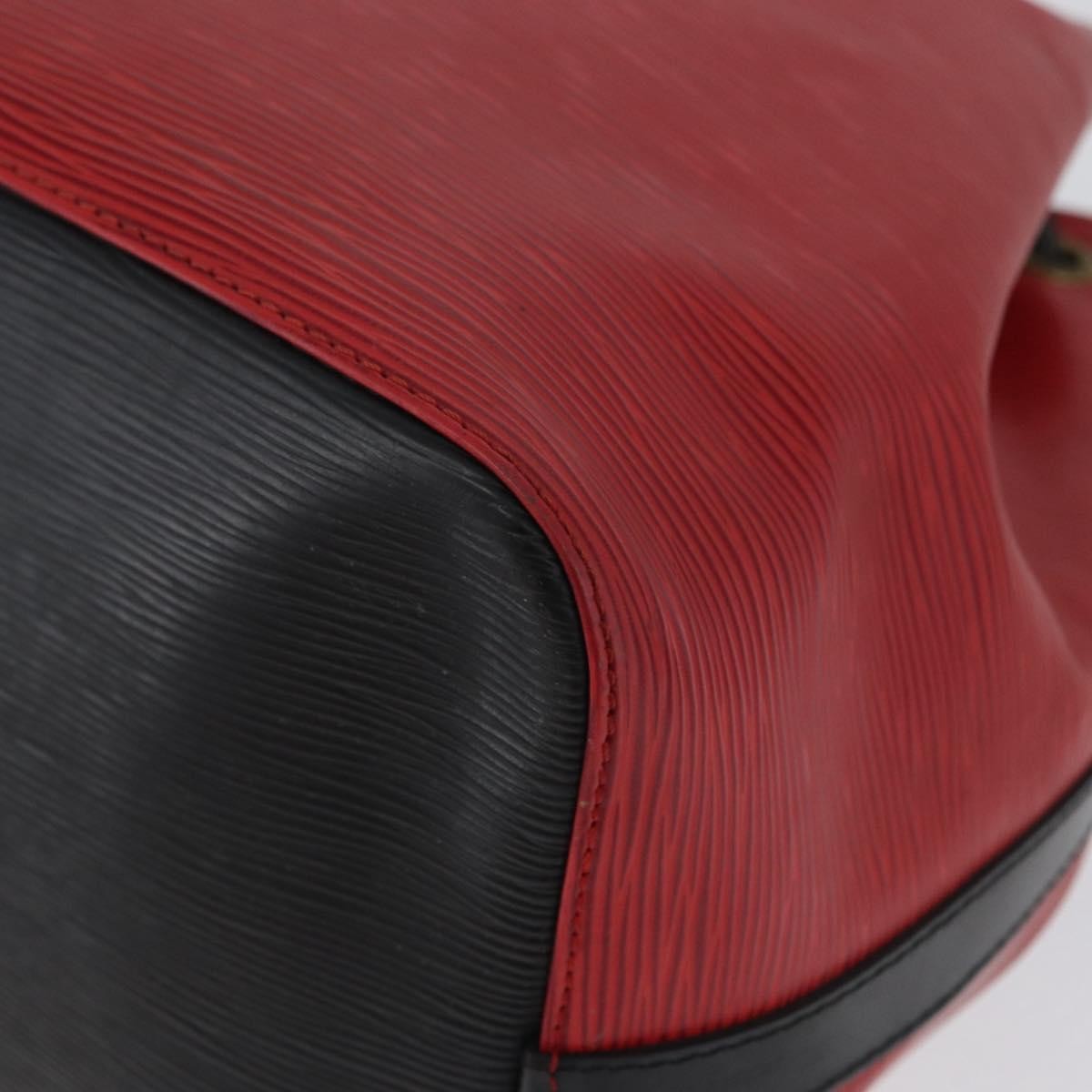 Louis Vuitton Bicolor Petit Noe Epi Leather Red Leather Handbag (Pre-Owned)