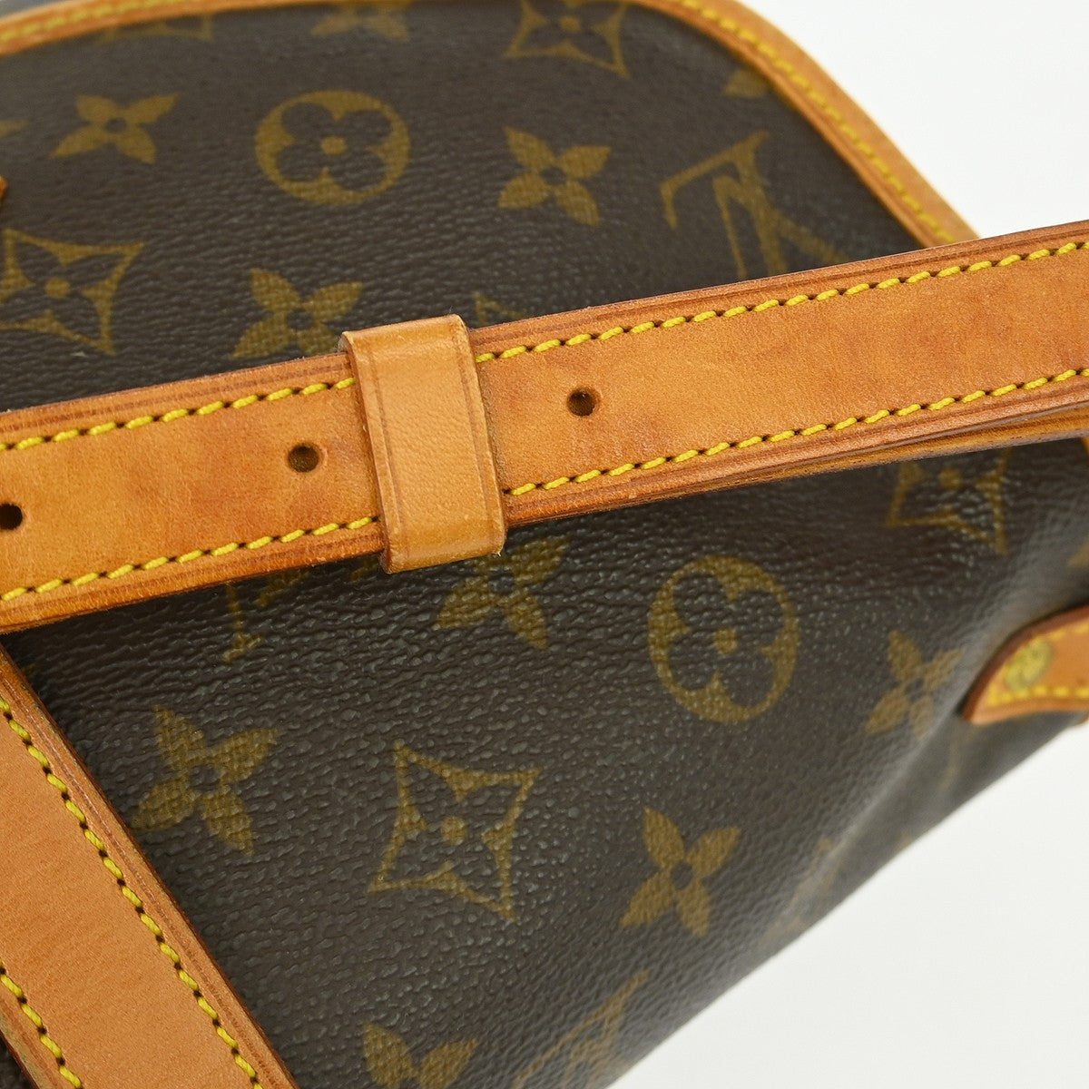 Louis Vuitton Saumur Monogram Brown Canvas Shoulder Bag Bag (Pre-Owned)
