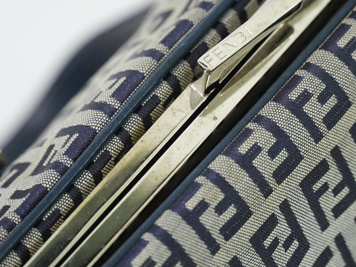 Fendi Vintage Shoulderbag Canvas Navy Canvas Shoulder Bag Bag (Pre-Owned)