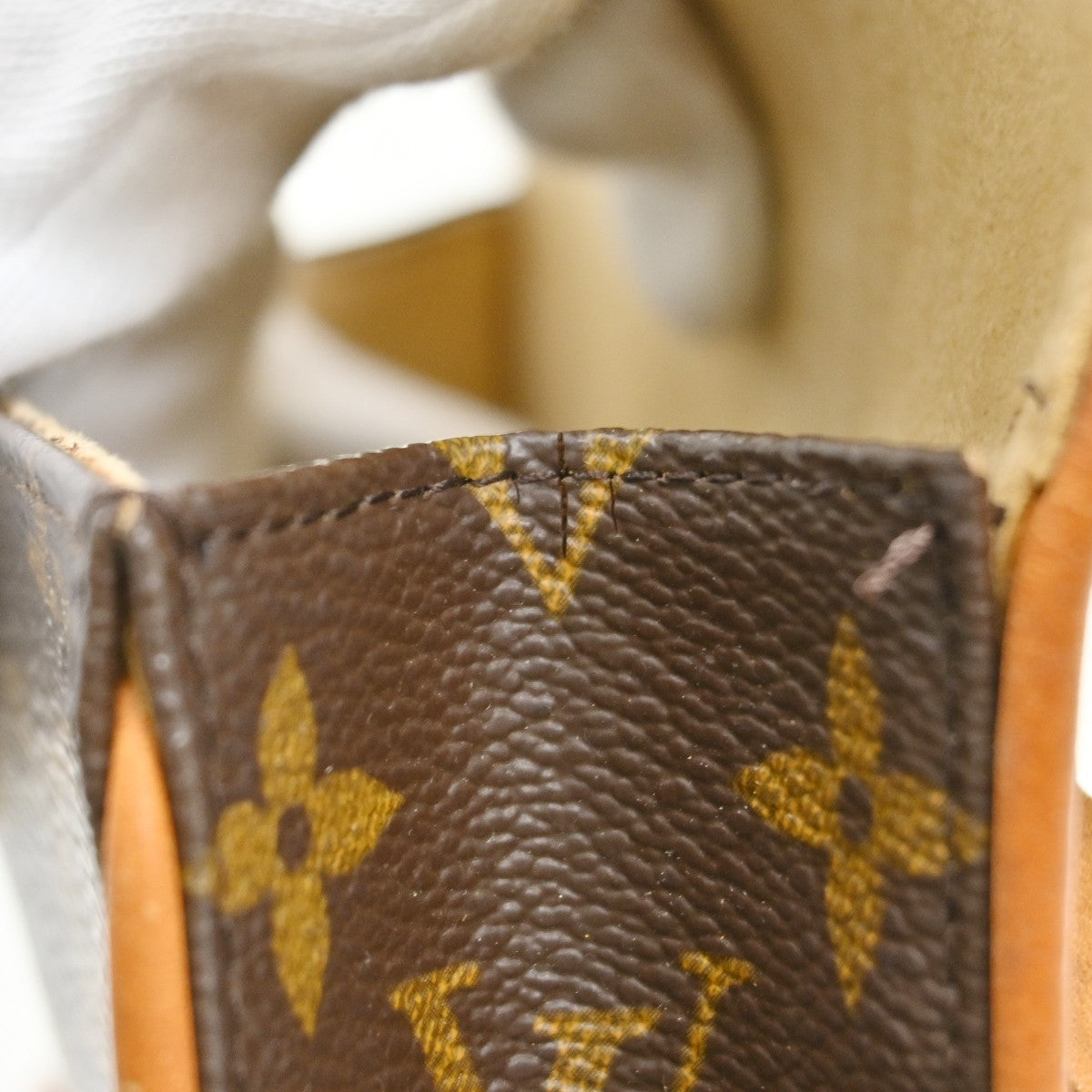 Louis Vuitton Florentine Monogram Brown Canvas Clutche & Pouche Bag (Pre-Owned)