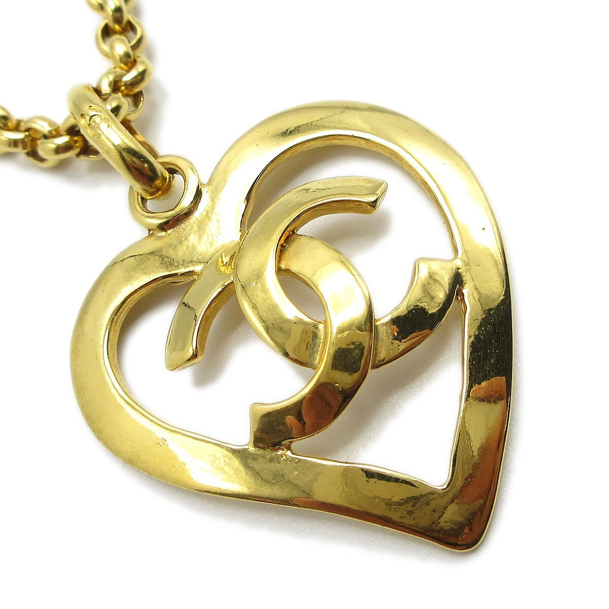 Chanel Cc Heart Pendant Metal Gold Gold_Plated Necklace Jewelry (Pre-Owned)