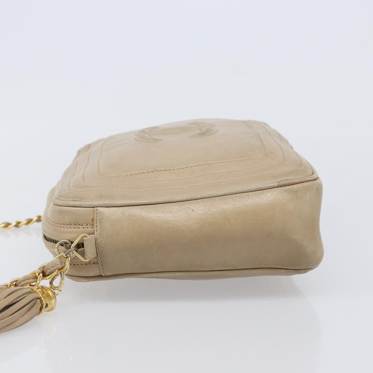 Chanel Vintage Cc Tassel Camera Lambskin Beige Leather Shoulder Bag Bag (Pre-Owned)