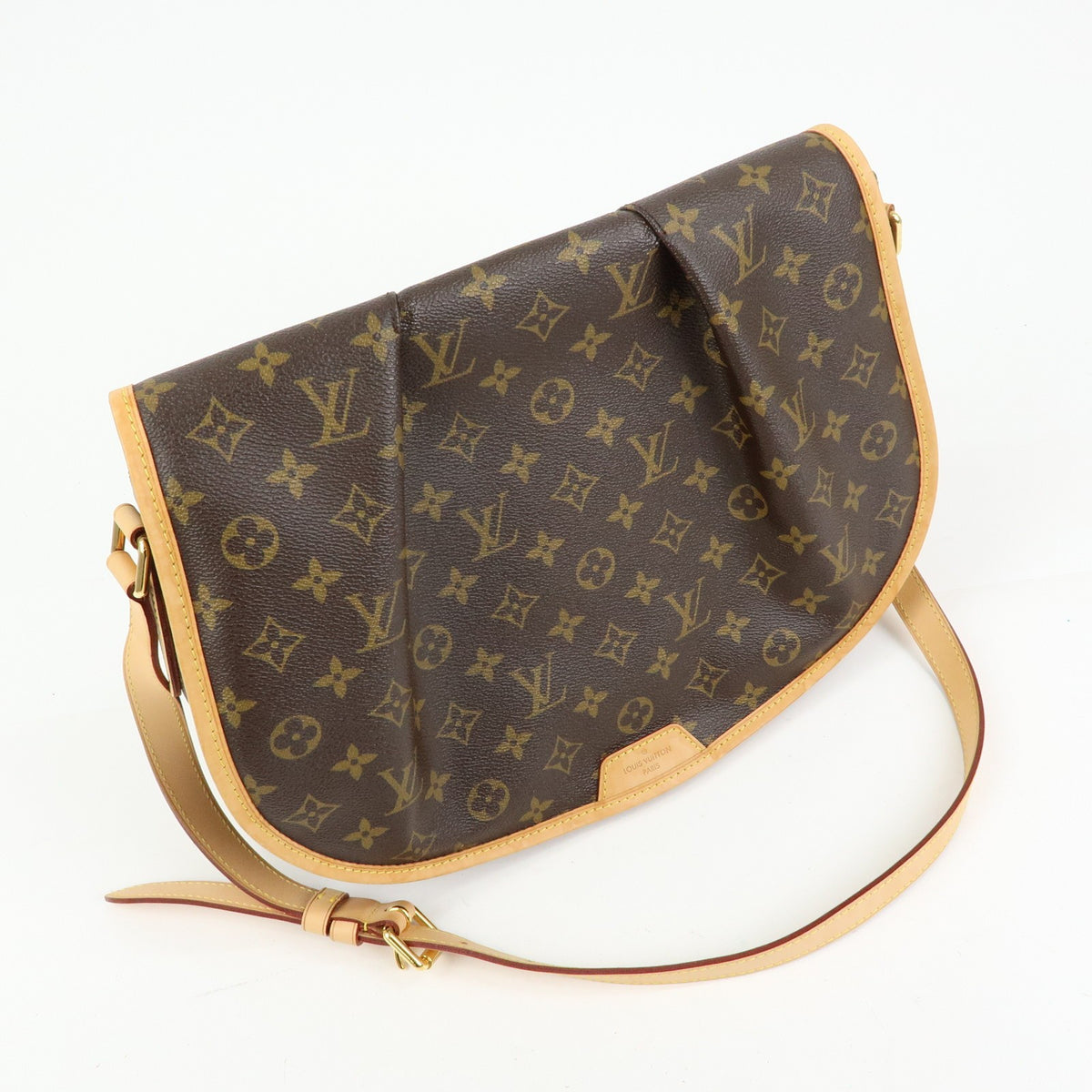 Louis Vuitton Menilmontant Monogram Canvas Brown Canvas Handbag (Pre-Owned)