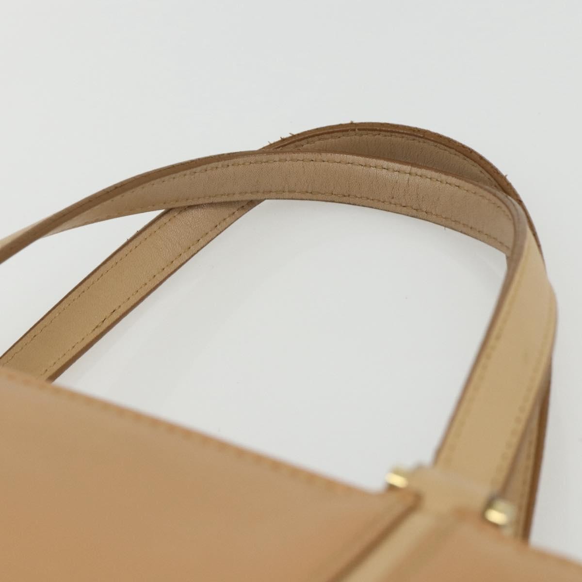 Burberry Vintage Leather Beige Leather Handbag (Pre-Owned)