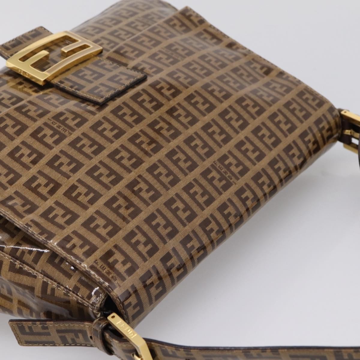 Fendi Baguette Patent Leather Beige Patent_Leather Handbag (Pre-Owned)