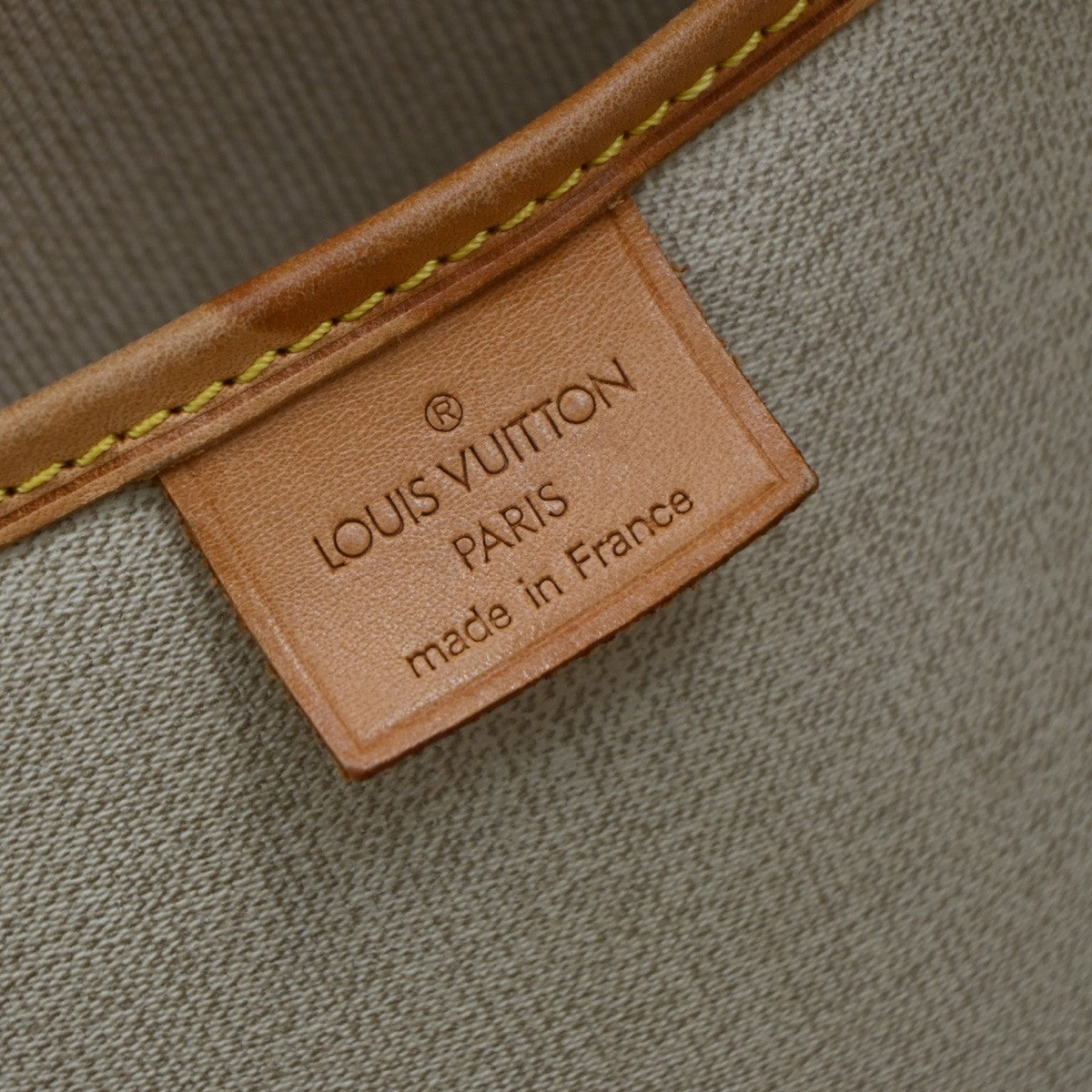 Louis Vuitton Excursion Monogram Canvas Brown Canvas Handbag (Pre-Owned)