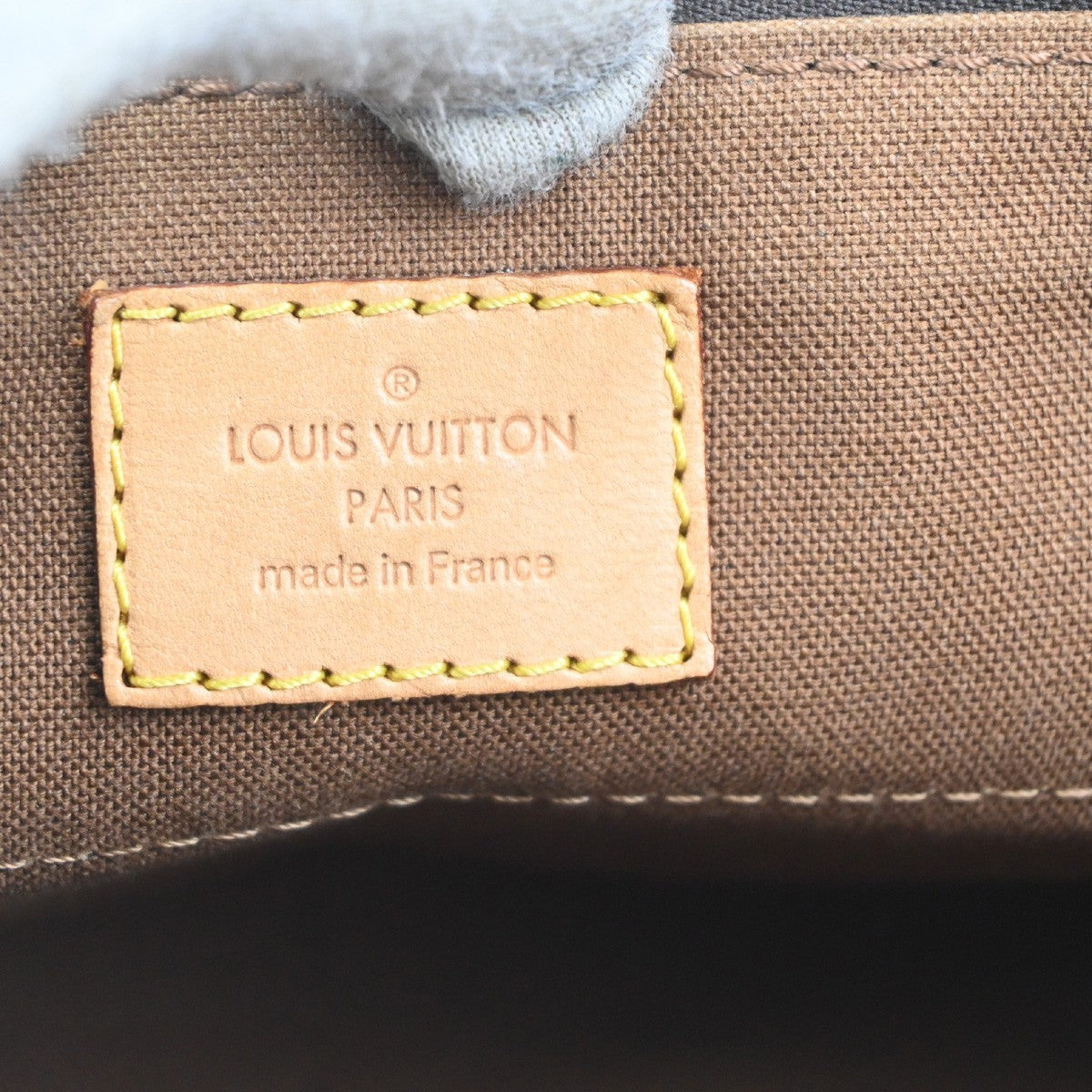 Louis Vuitton Popincourt Monogram Canvas Brown Canvas Shoulder Bag Bag (Pre-Owned)