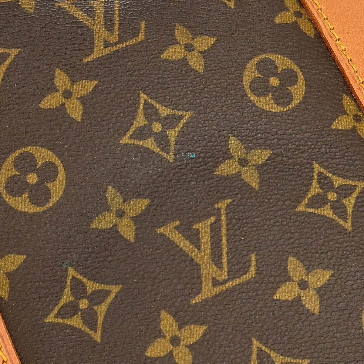 Louis Vuitton Keepall Monogram Canvas Brown Canvas Travel Bag Bag (Pre-Owned)