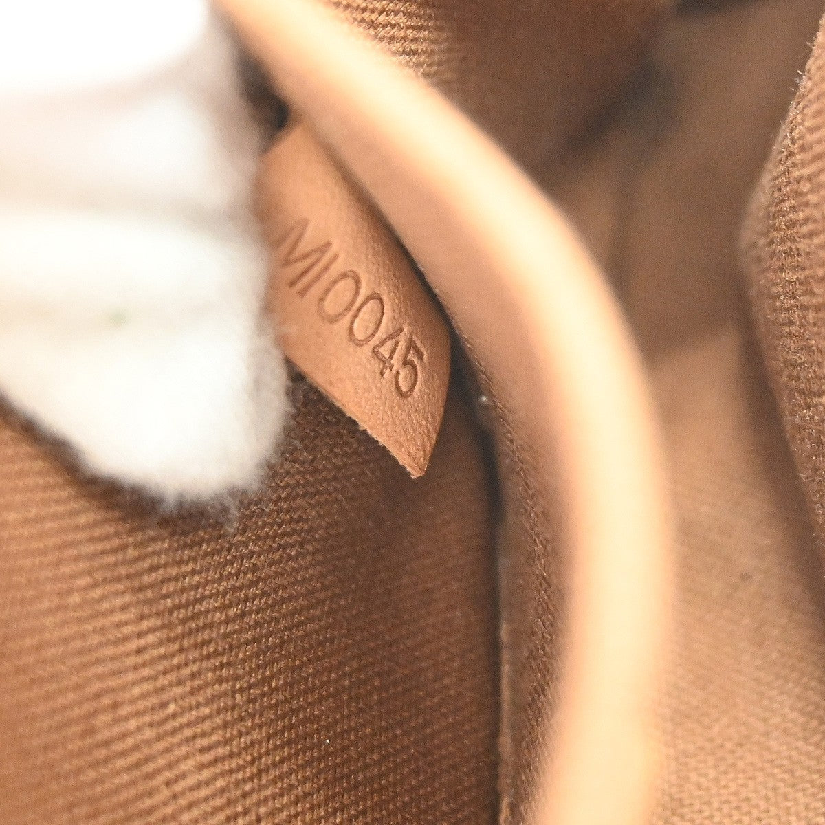 Louis Vuitton Marelle Waist Monogram Canvas Brown Canvas Clutche & Pouche Bag (Pre-Owned)