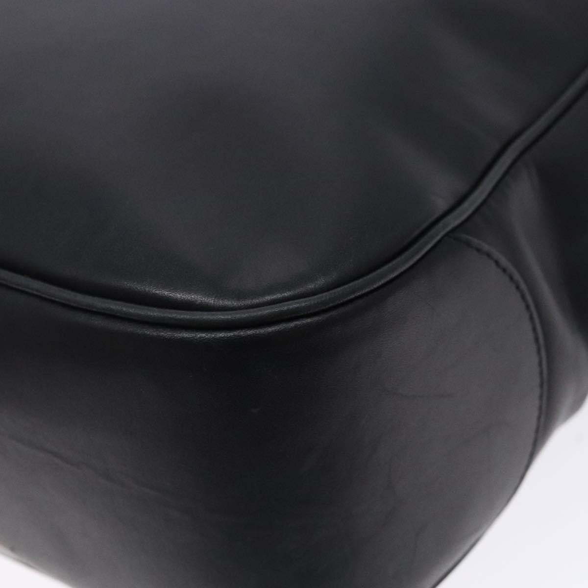 Salvatore Ferragamo Gancini Leather Black Leather Shoulder Bag Bag (Pre-Owned)