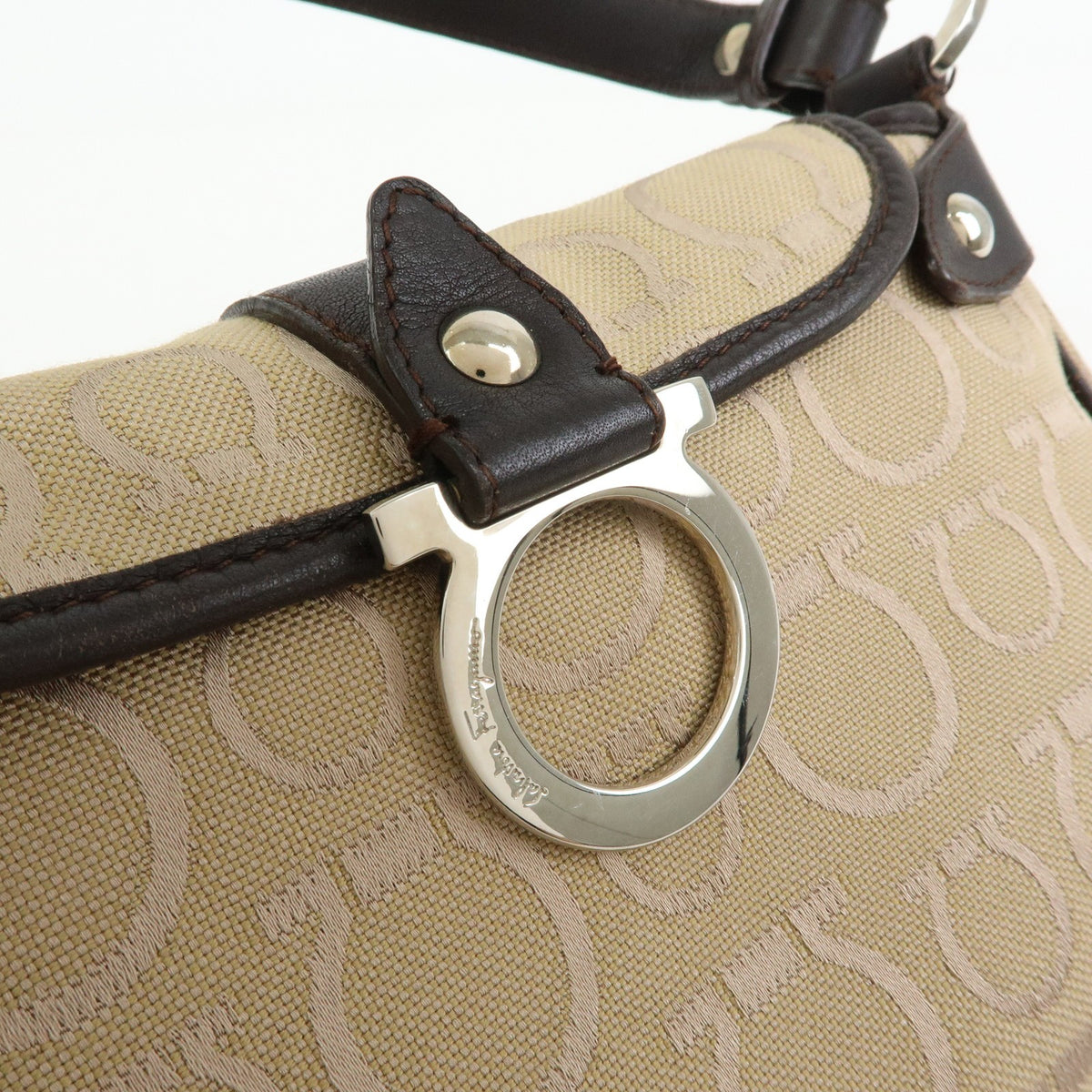 Salvatore Ferragamo Gancini Handle Leather Beige Canvas Tote Bag Bag (Pre-Owned)