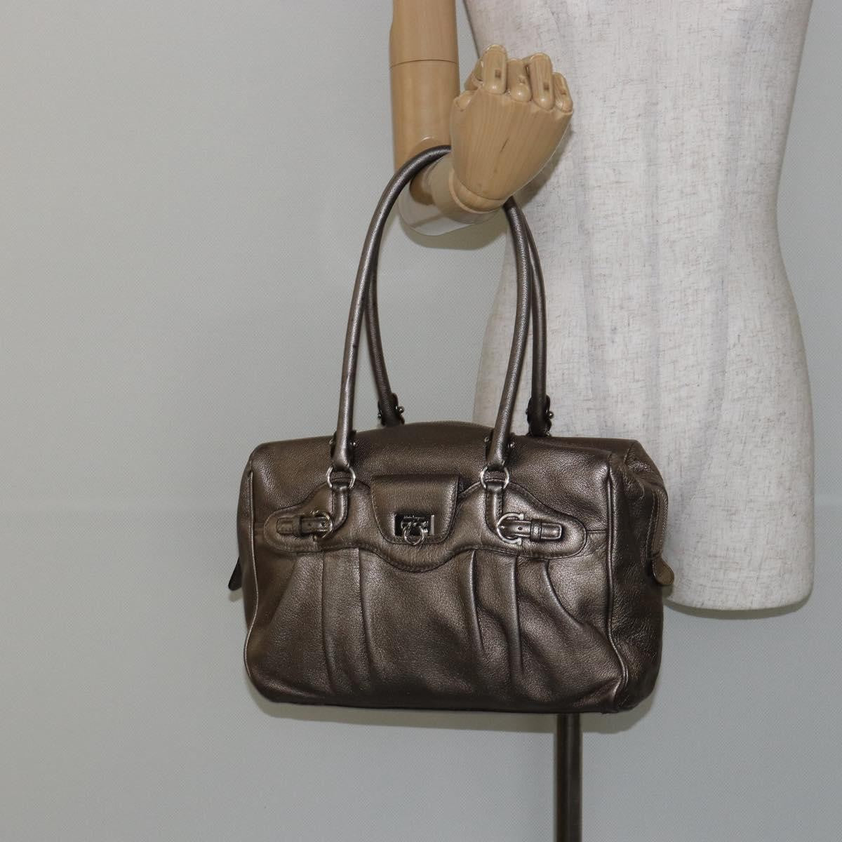 Salvatore Ferragamo Gancini Buckle Leather Gold Leather Tote Bag Bag (Pre-Owned)