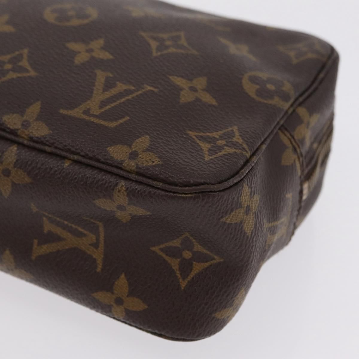 Louis Vuitton Trousse Toiletry Monogram Canvas Multicolour Canvas Toiletry Case Accessory (Pre-Owned)