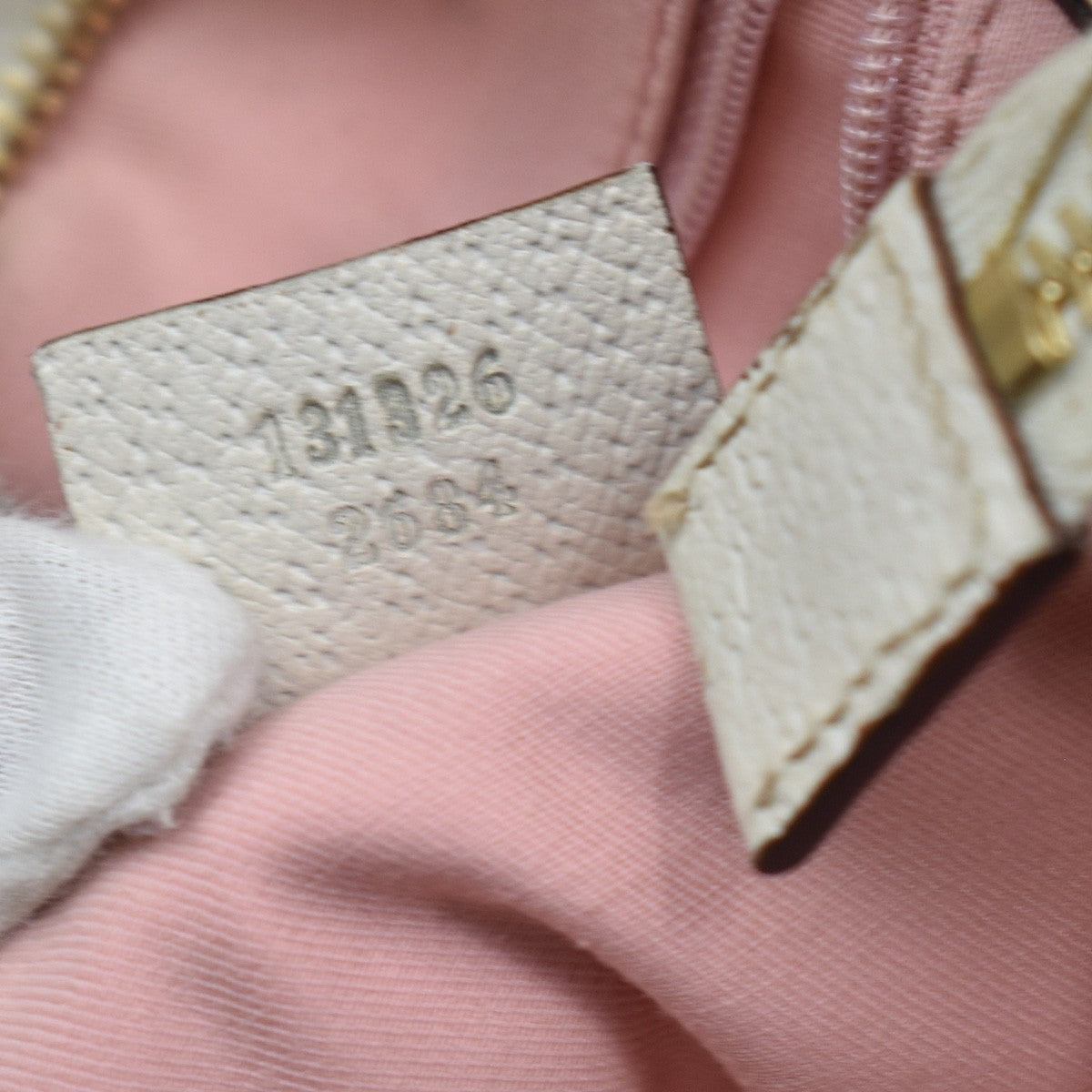Gucci Abbey D-Ring Messenger Gg Canvas Pink Canvas Handbag (Pre-Owned)