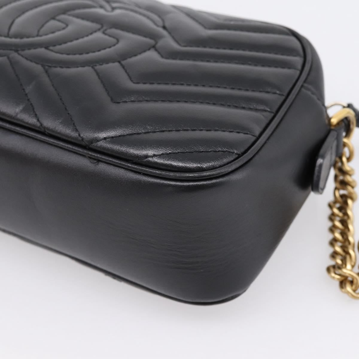 Gucci Gg Marmont Monochrome Matelasse Leather Black Leather Shoulder Bag Bag (Pre-Owned)