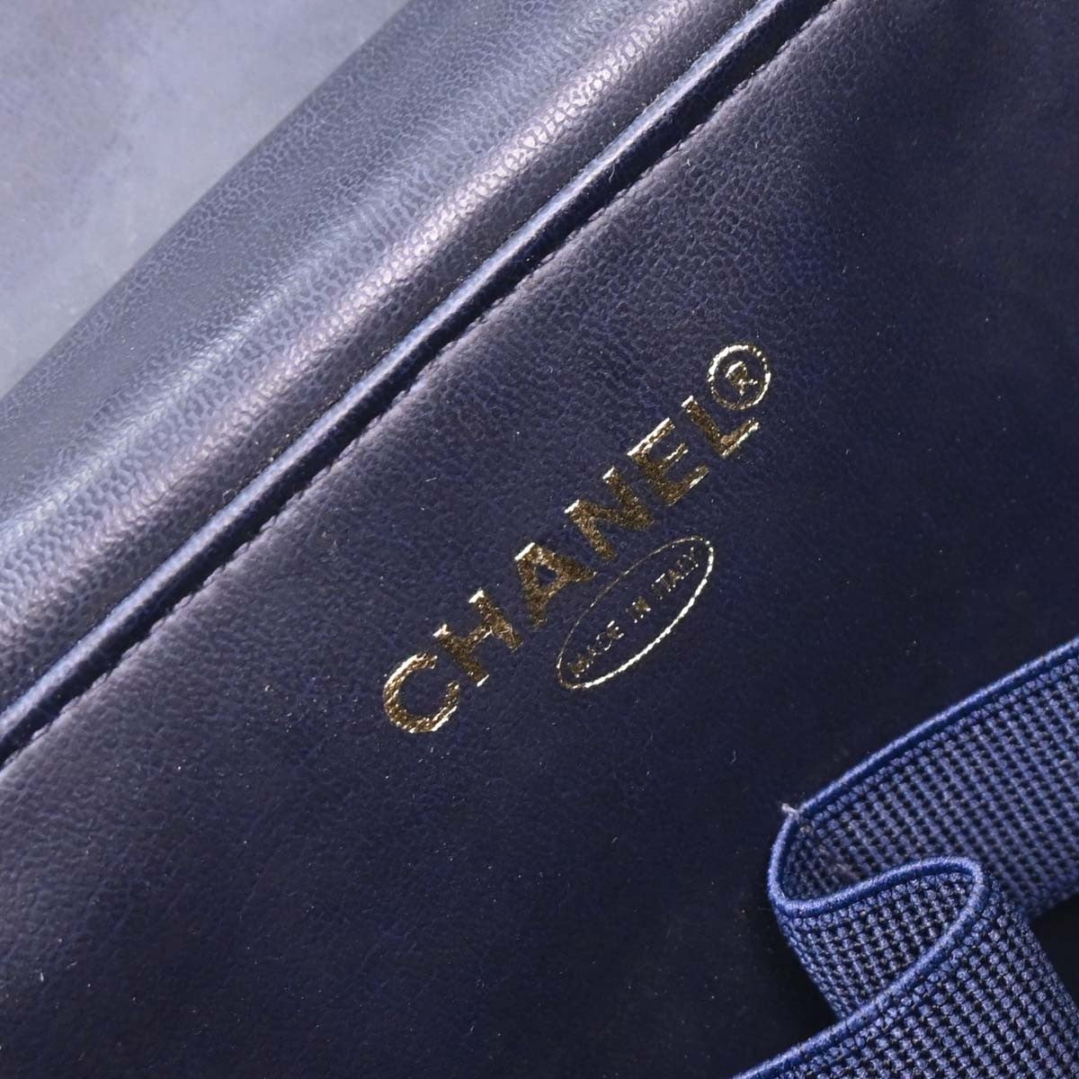 Chanel Vintage Vanity Case Printed Denim Blue Denim_Jeans Clutche & Pouche Bag (Pre-Owned)