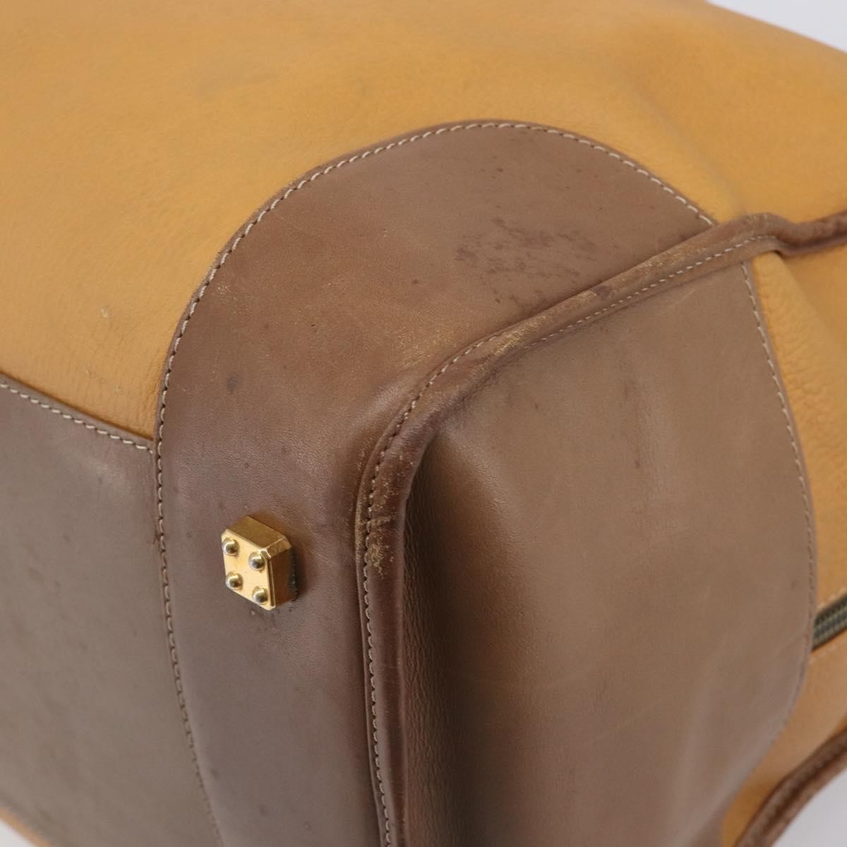 Loewe Amazona Leather Beige Leather Handbag (Pre-Owned)