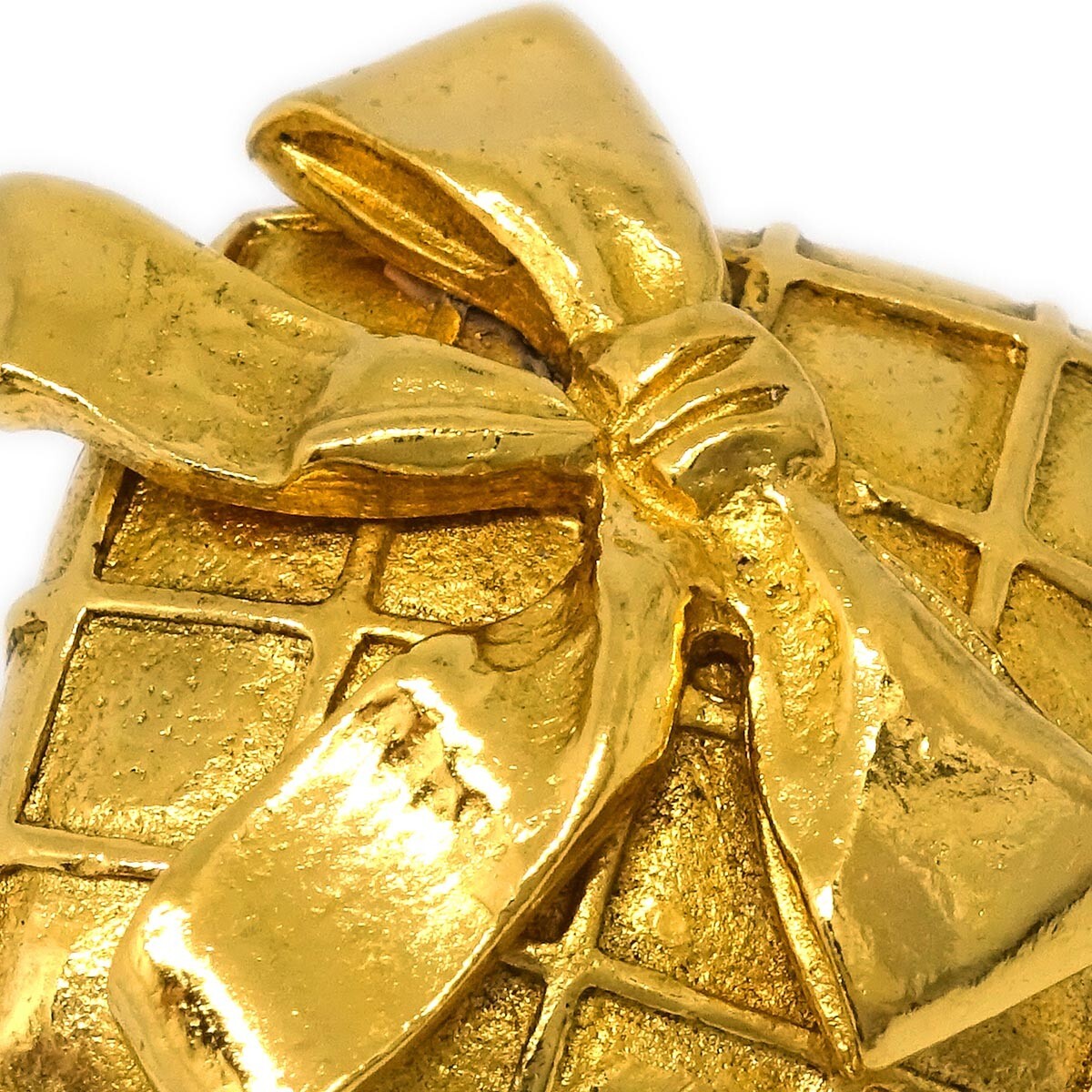 Chanel Cc Rhombus Clip-On Metal Gold Gold_Plated Earrings Jewelry (Pre-Owned)