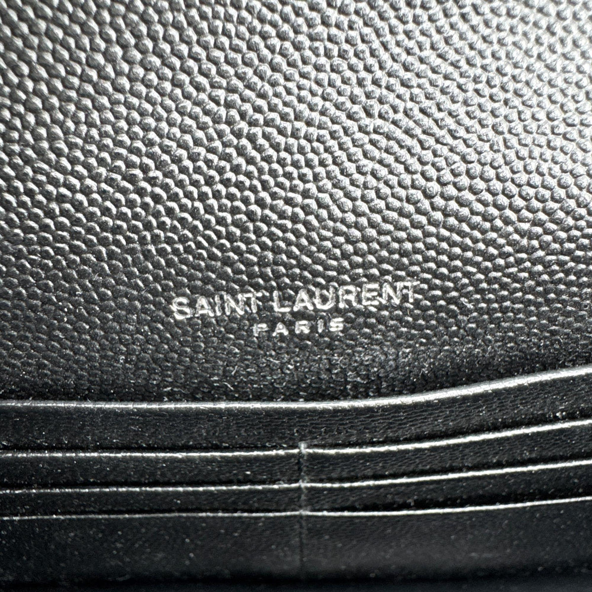 Saint Laurent Classic Monogram Wallet On Chain Matelasse Chevron Leather Black Leather Crossbody Bag Bag (Pre-Owned)