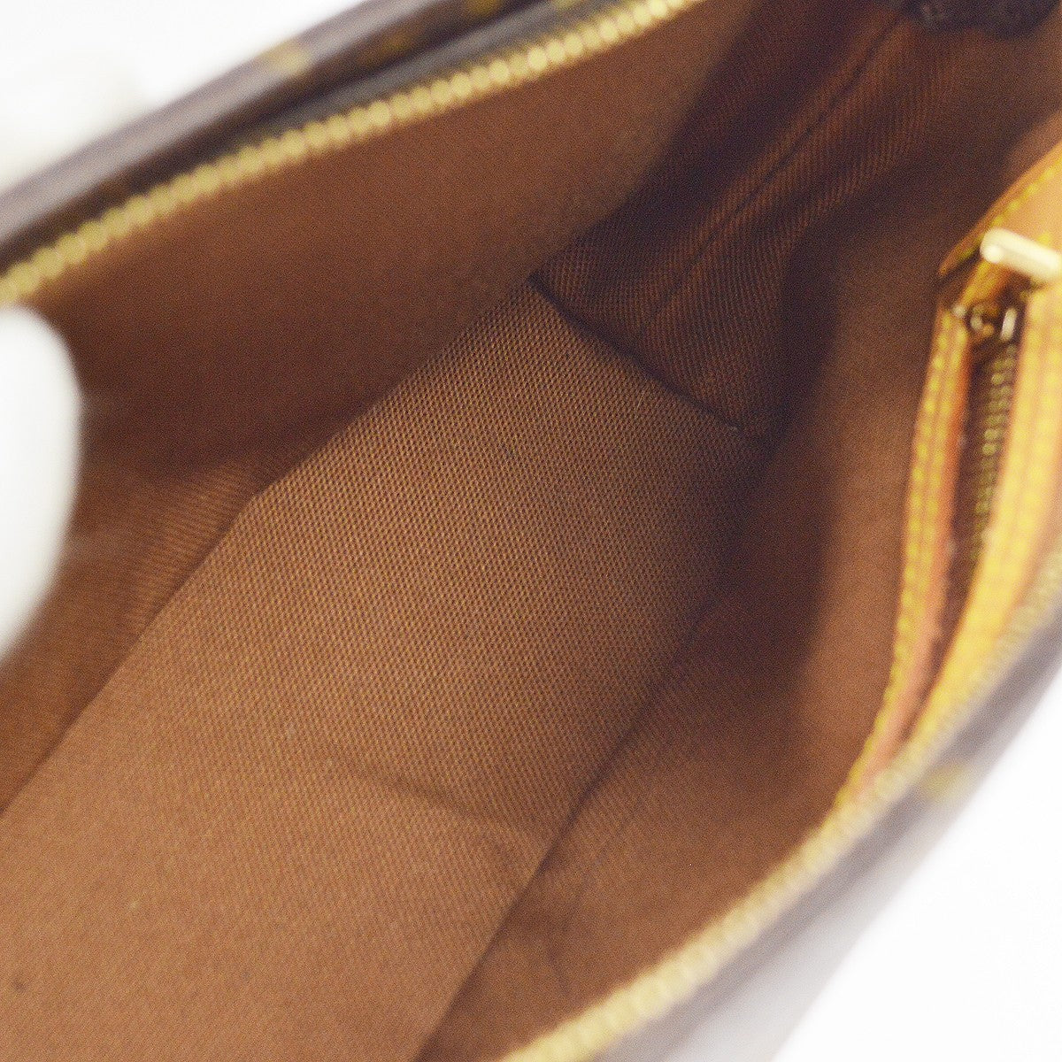 Louis Vuitton Trotteur Monogram Canvas Brown Canvas Handbag (Pre-Owned)