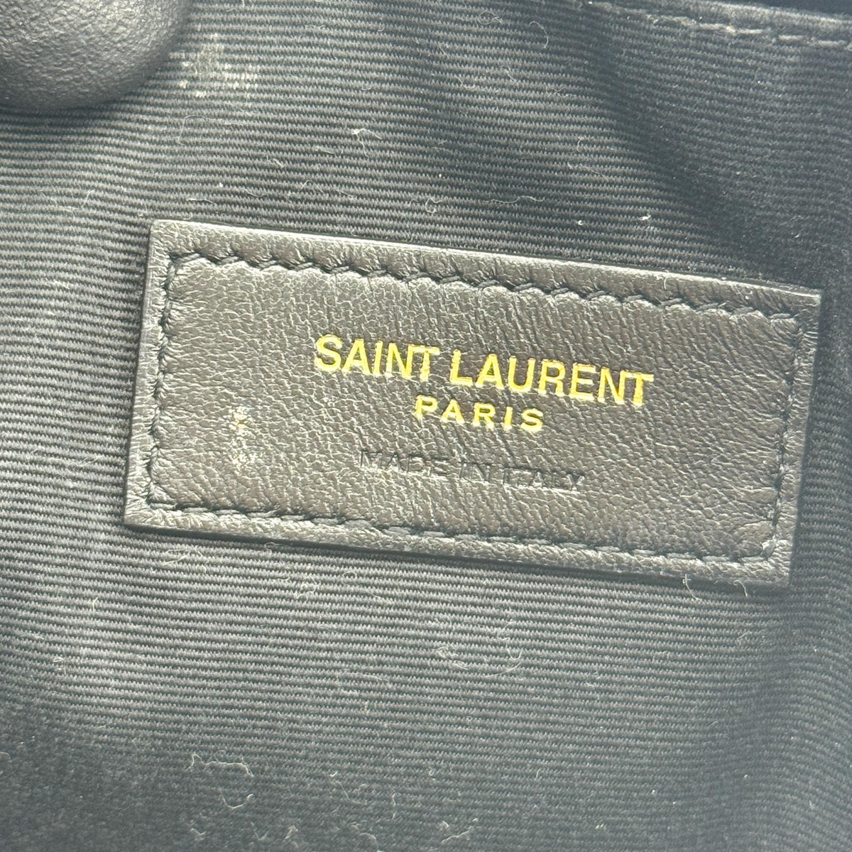 Saint Laurent Classic Monogram Wristlet Matelasse Chevron Leather Black Leather Clutche & Pouche Bag (Pre-Owned)