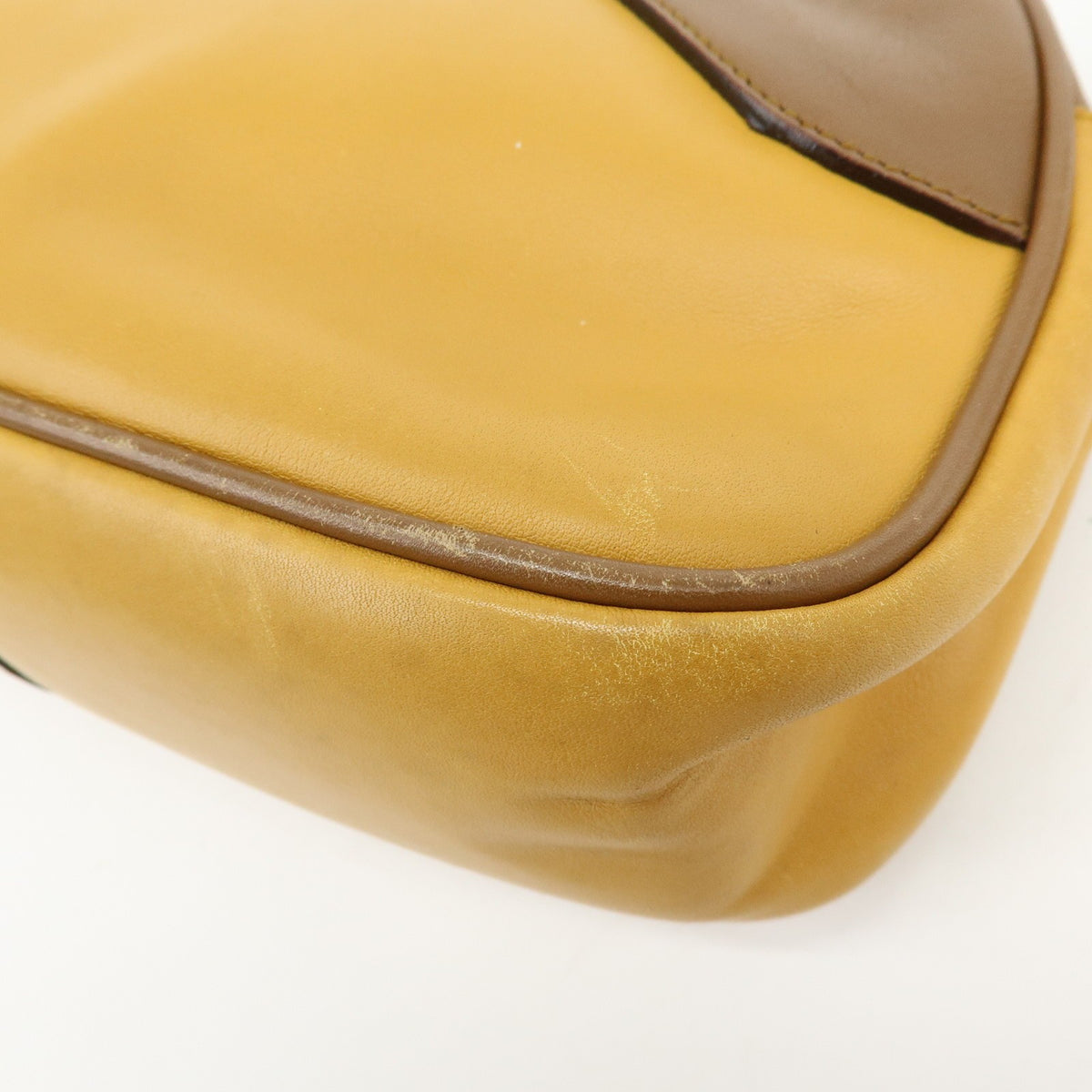 Prada Shoulder Leather Yellow Leather Shoulder Bag Bag (Pre-Owned)