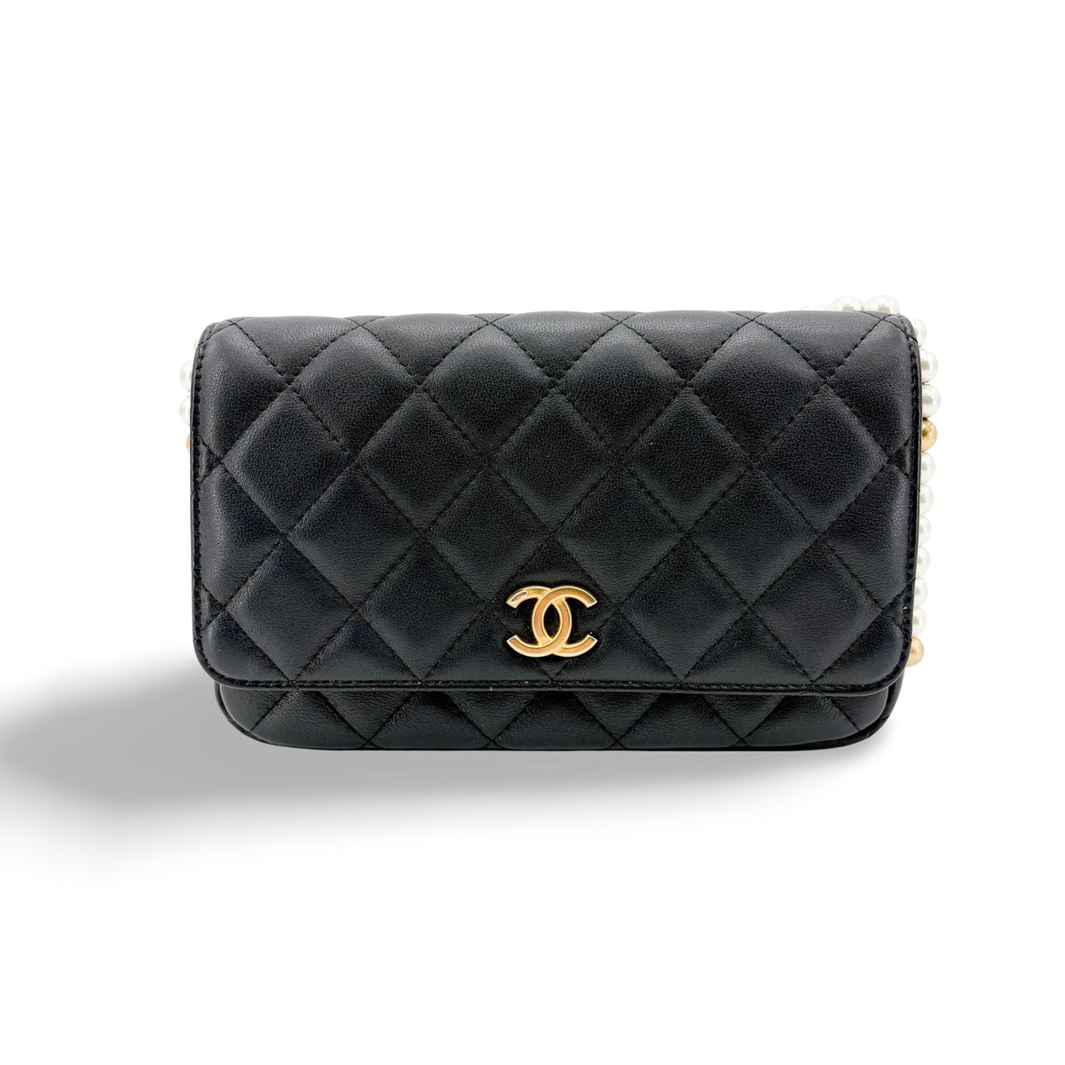 Chanel Wallet On Chain Shoulder Bag Chevron Patent Black Leather Shoulder Bag Bag (Pre-Owned)