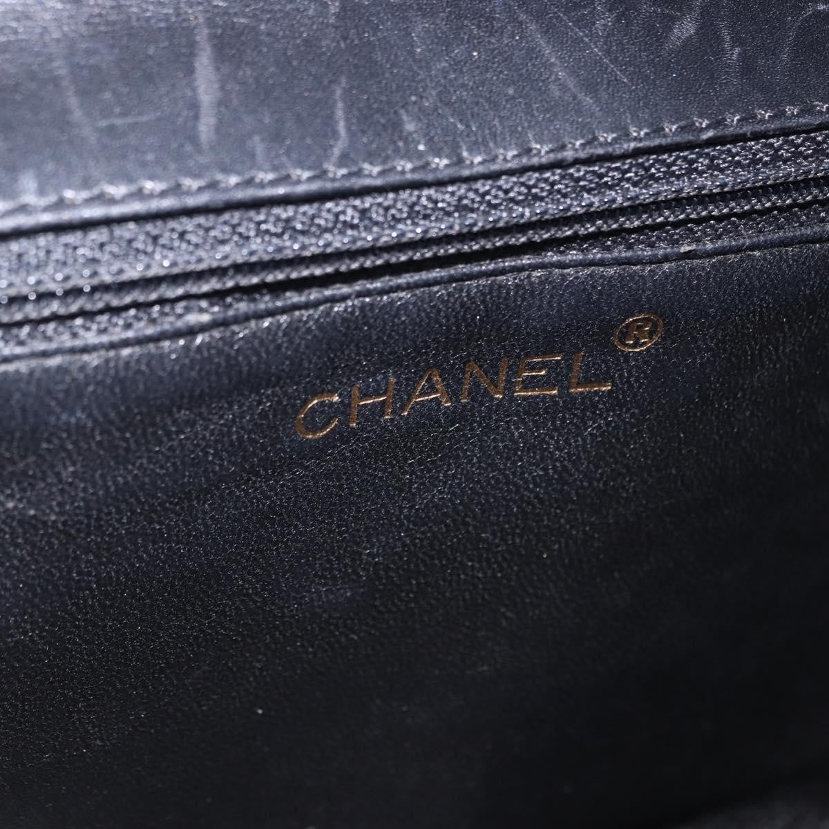 Chanel Chain Flap Quilted Leather Black Leather Shoulder Bag Bag (Pre-Owned)
