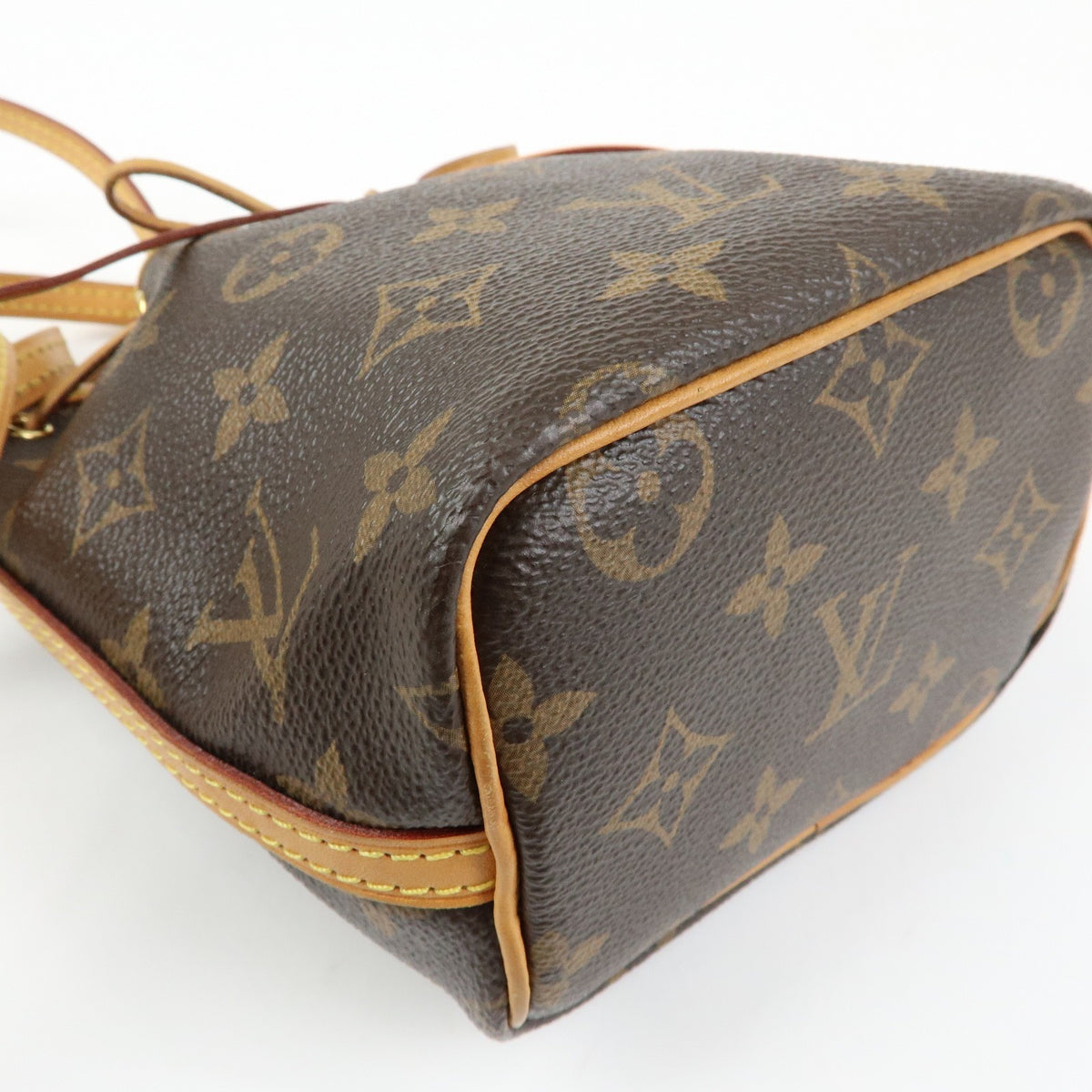 Louis Vuitton Noe Monogram Canvas Brown Canvas Shoulder Bag Bag (Pre-Owned)