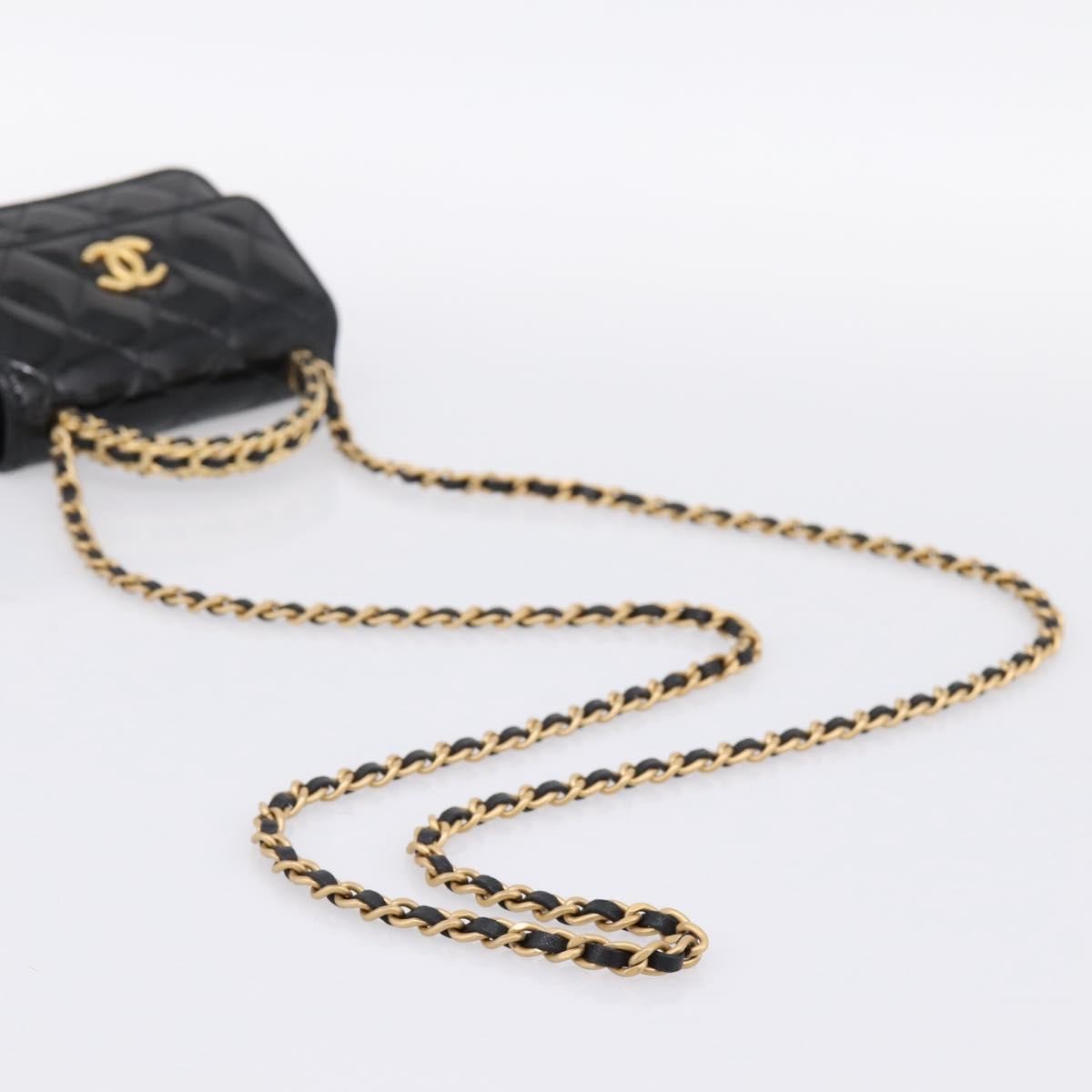 Chanel Woven Top Handle Cc Flap Clutch On Chain Patent Leather Black Patent_Leather Shoulder Bag Bag (Pre-Owned)