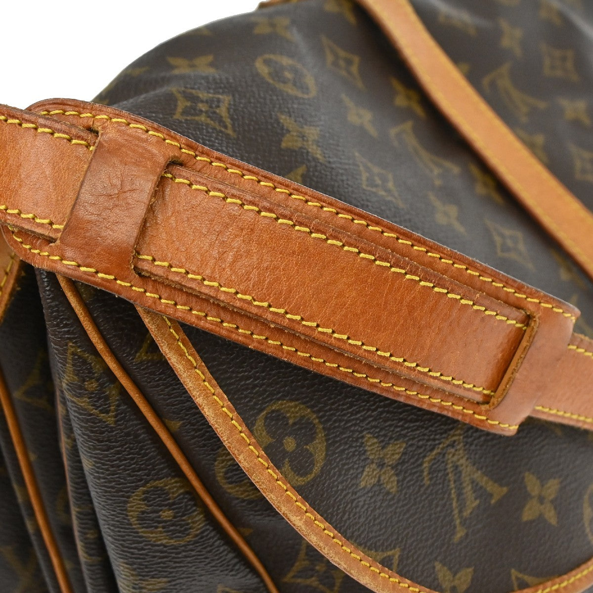 Louis Vuitton Saumur Monogram Brown Canvas Shoulder Bag Bag (Pre-Owned)