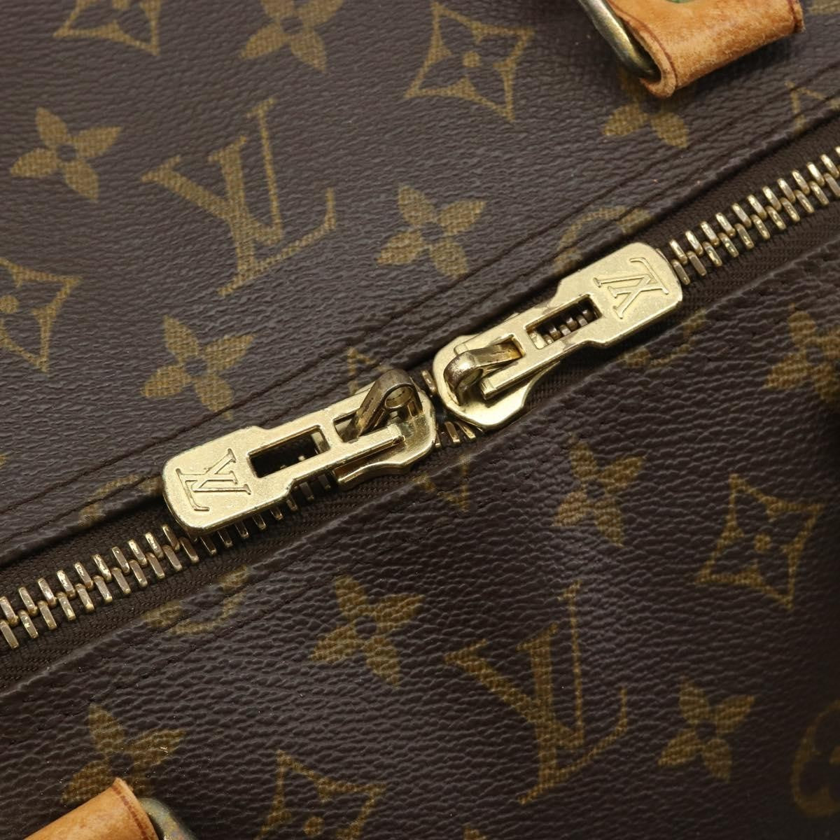 Louis Vuitton Keepall Bandoulière Monogram Brown Canvas Travel Bag Bag (Pre-Owned)