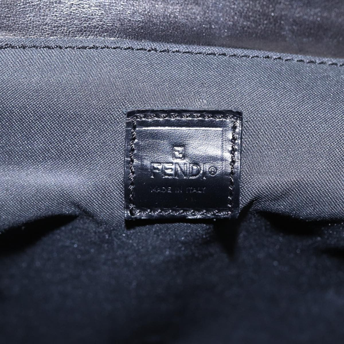Fendi Vintage Leather Black Leather Handbag (Pre-Owned)