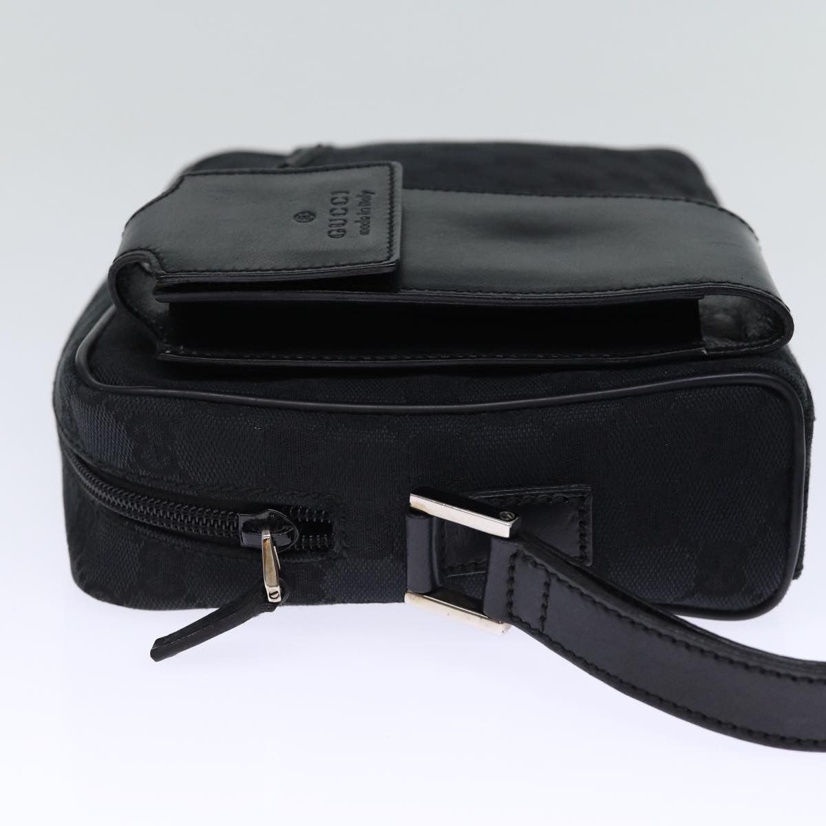 Gucci Gg Canvas Canvas Black Canvas Clutche & Pouche Bag (Pre-Owned)