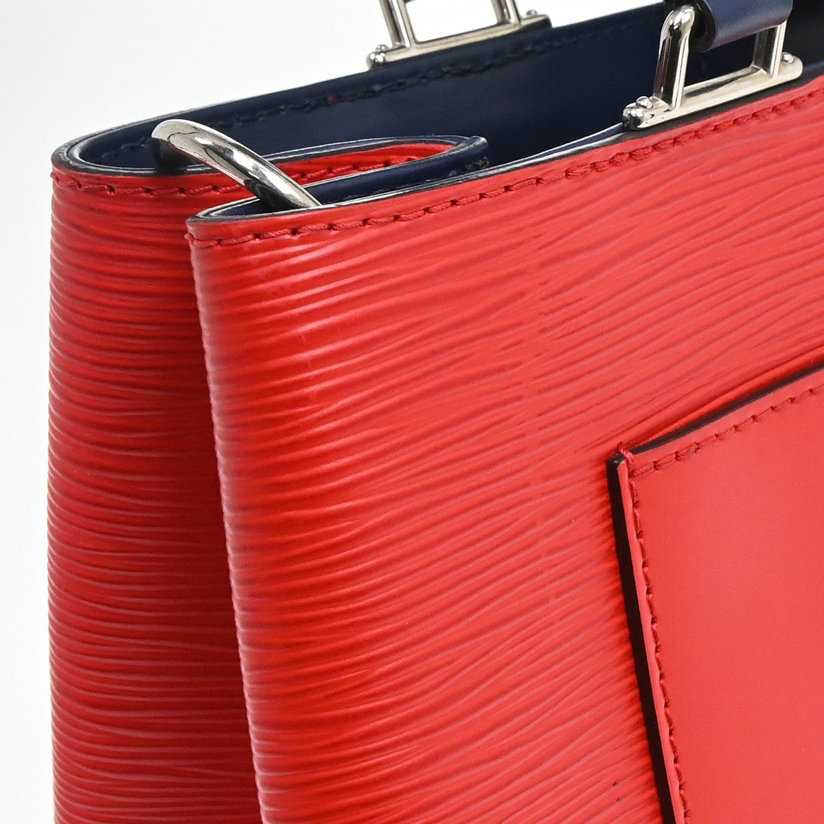Louis Vuitton Kleber Epi Leather Red Leather Handbag (Pre-Owned)