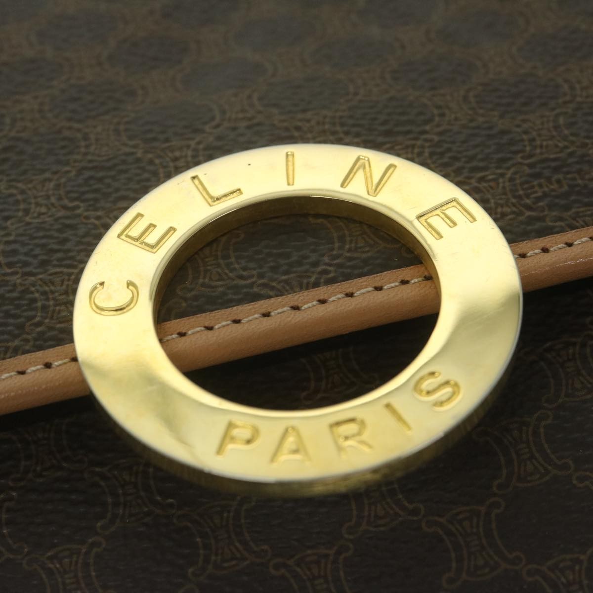 Celine Vintage Macadam Circle Logo Canvas And Leather Brown Canvas Shoulder Bag Bag (Pre-Owned)