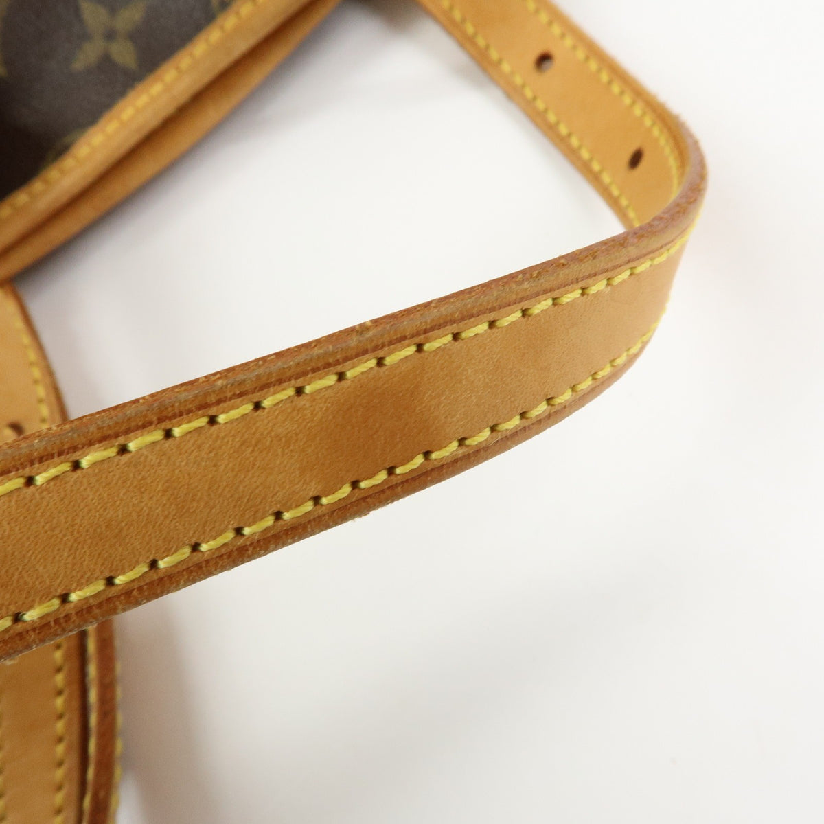Louis Vuitton Petit Bucket Monogram Canvas Brown Canvas Handbag (Pre-Owned)