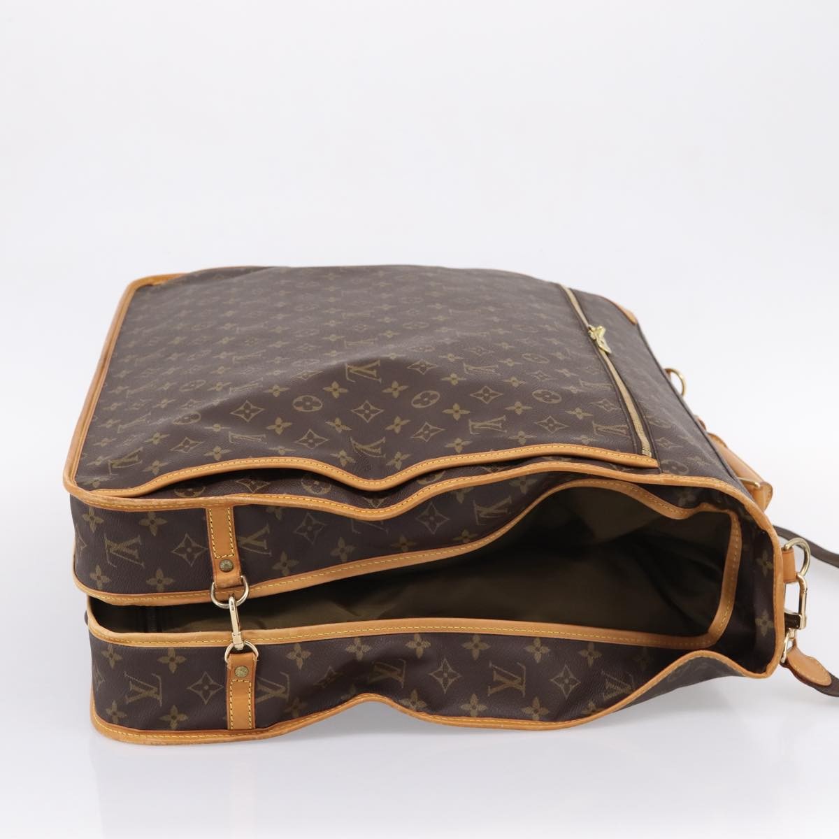 Louis Vuitton Garment Carrier Monogram Canvas Brown Canvas Handbag (Pre-Owned)