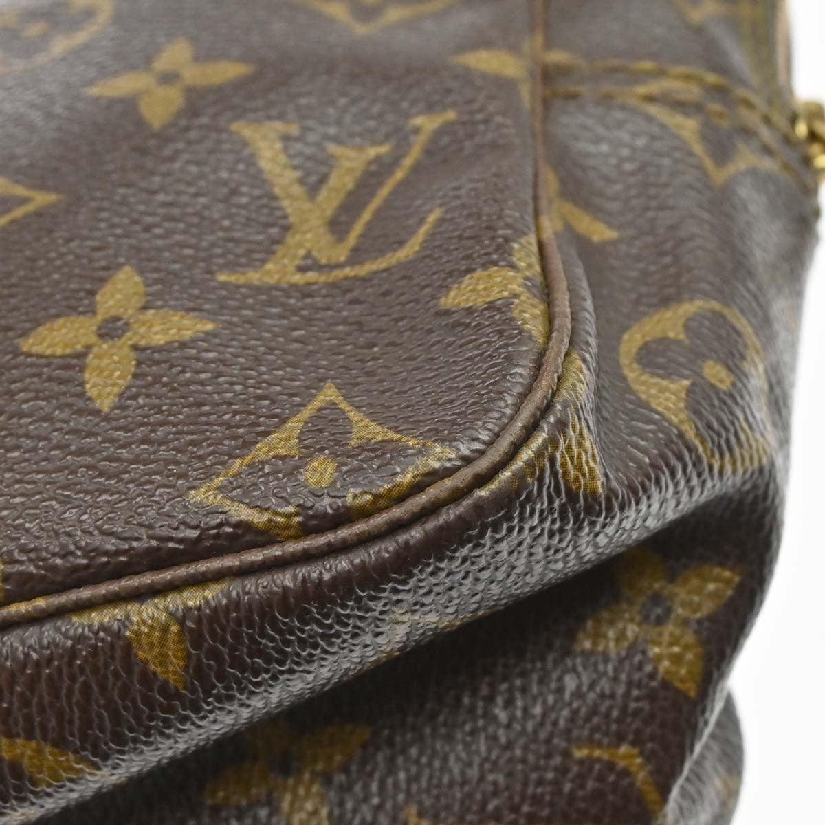 Louis Vuitton Trousse Toiletry Monogram Canvas Brown Canvas Toiletry Case Accessory (Pre-Owned)