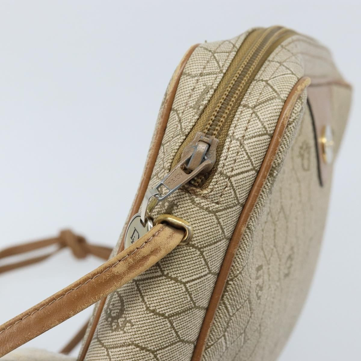 Christian Dior Vintage Honeycomb Canvas And Leather Beige Canvas Shoulder Bag Bag (Pre-Owned)