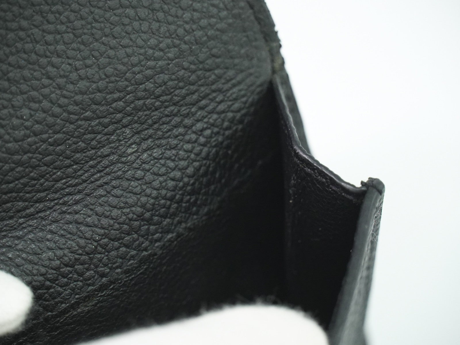 Saint Laurent Compact Matelasse Leather Black Leather Wallets Accessory (Pre-Owned)