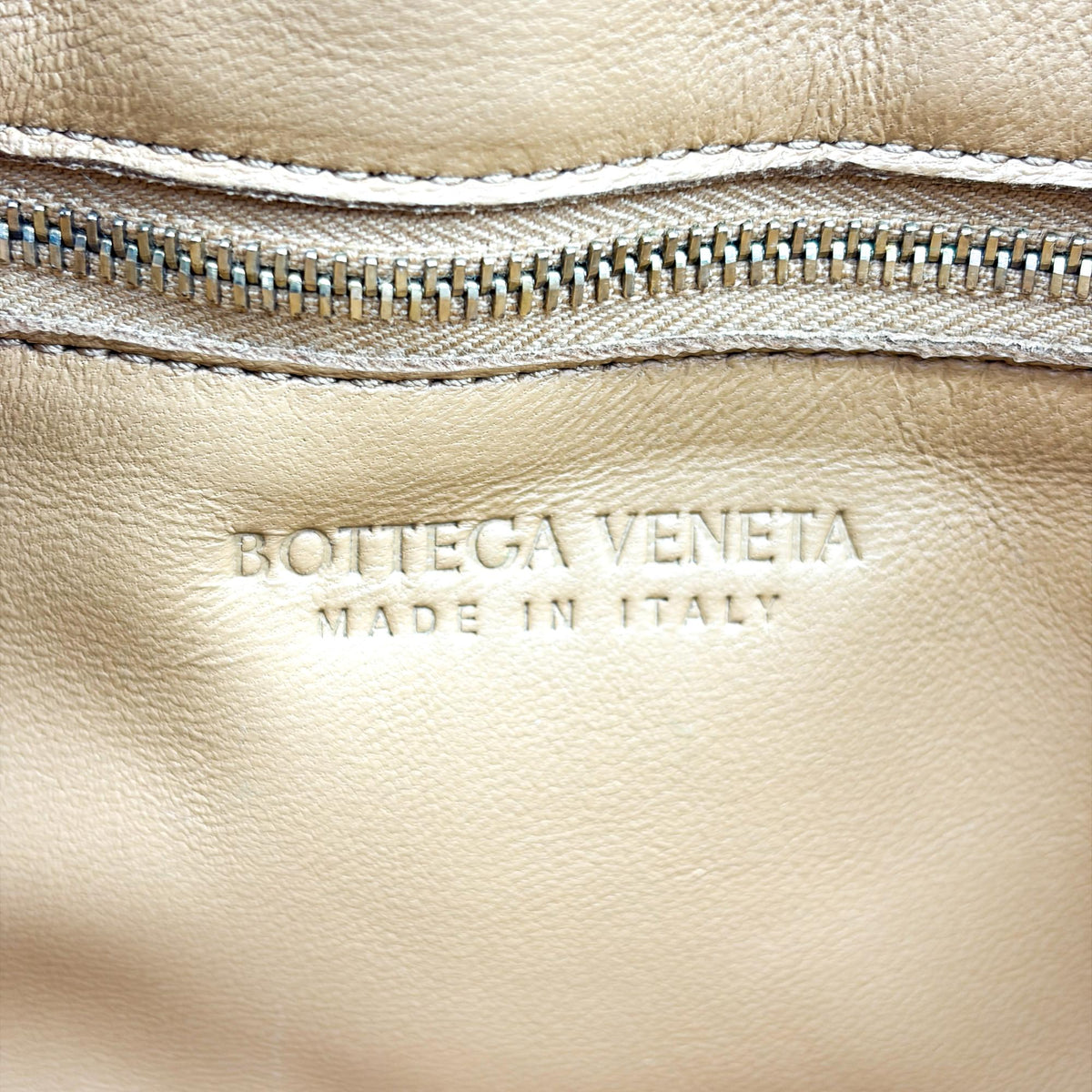 Bottega Veneta Cassette Zip Maxi Intrecciato Webbed Canvas Brown Leather Crossbody Bag Bag (Pre-Owned)