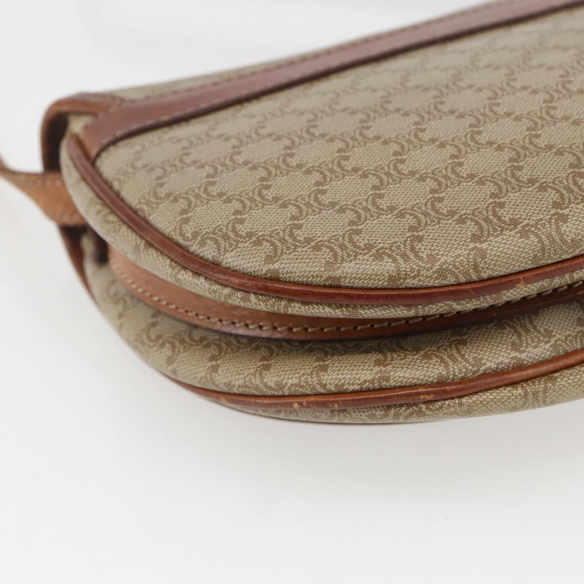 Celine Vintage Macadam Circle Logo Canvas And Leather Beige Canvas Shoulder Bag Bag (Pre-Owned)