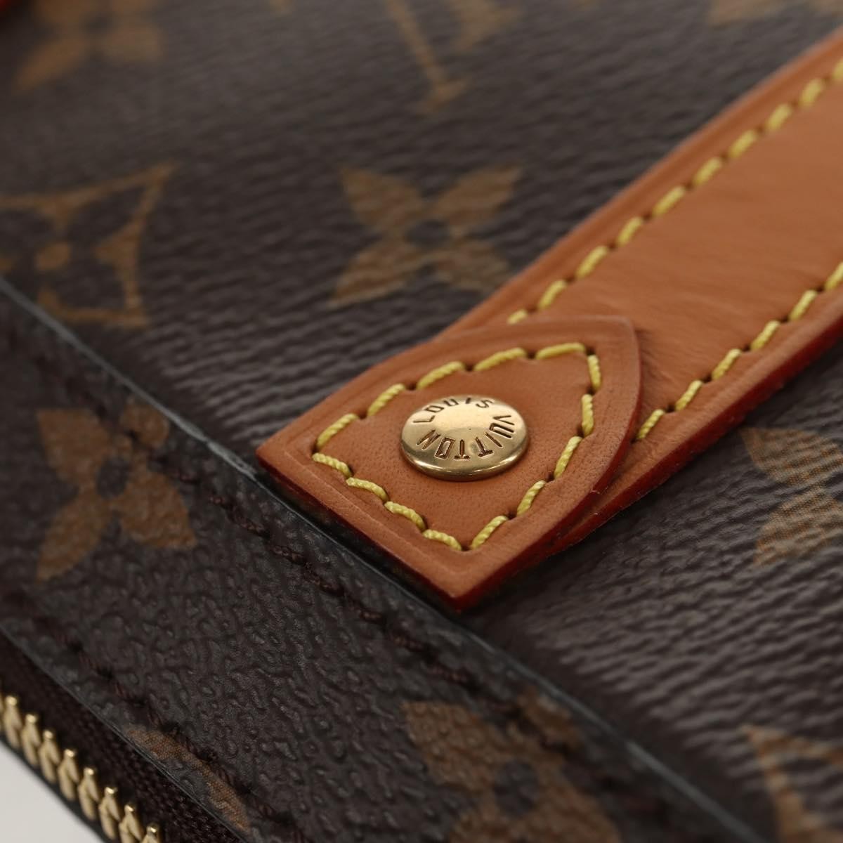 Louis Vuitton Soft Trunk Messenger Monogram Canvas Brown Canvas Shoulder Bag Bag (Pre-Owned)