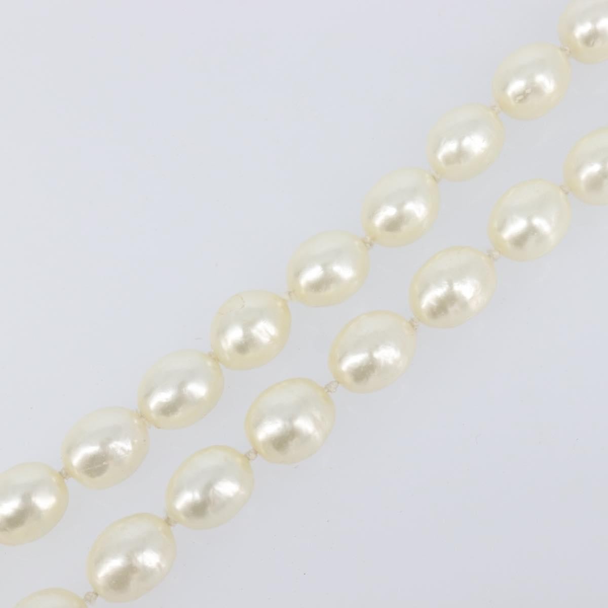 Chanel Cc Pearl Metal And Pearls White Pearl Necklace Jewelry (Pre-Owned)