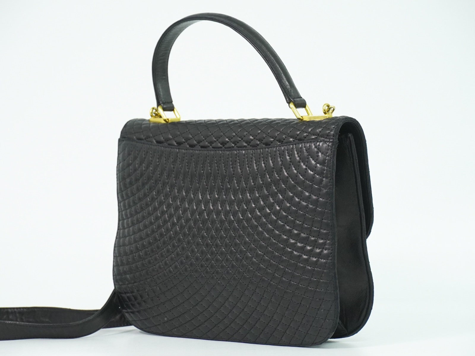 Bally Vintage Quilted Leather Black Leather Handbag (Pre-Owned)