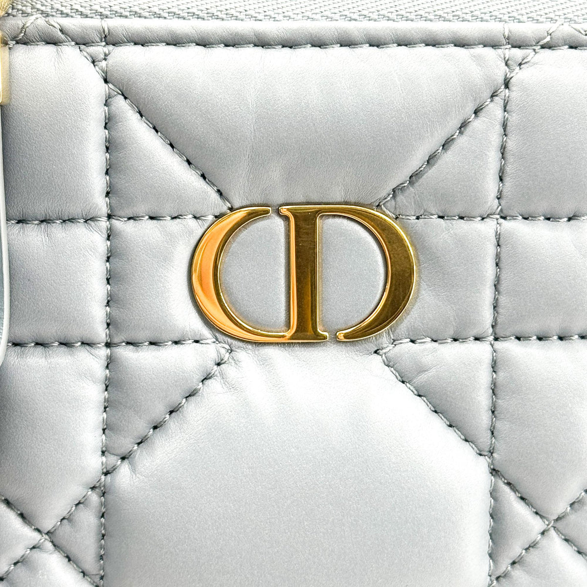 Christian Dior Caro Box Bag With Chain Macrocannage Quilt Calfskin Blue Leather Handbag (Pre-Owned)