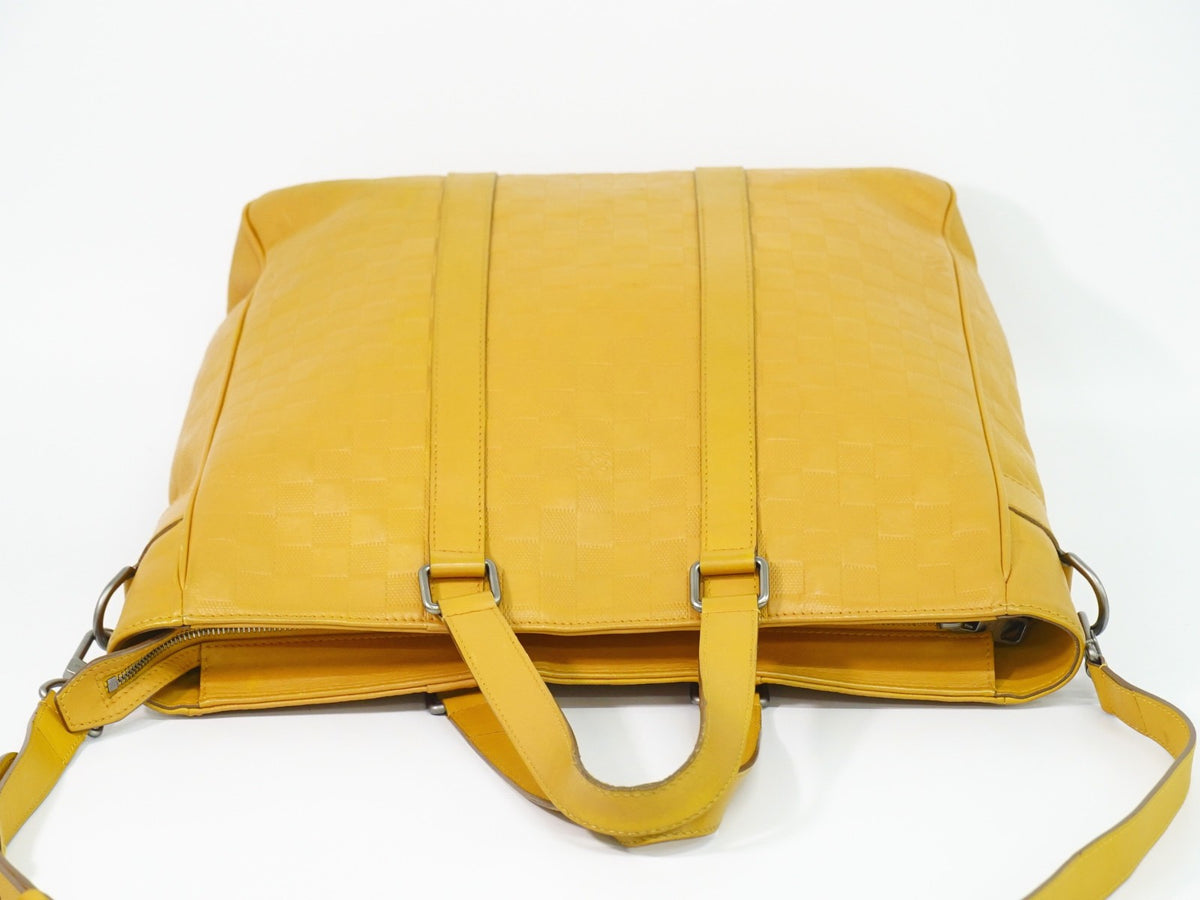 Louis Vuitton Tadao Damier Infini Leather Yellow Leather Handbag (Pre-Owned)