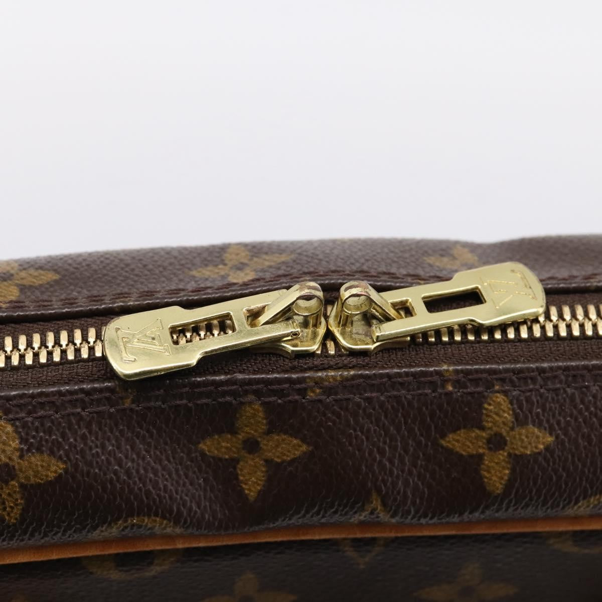 Louis Vuitton Porte-Documents Pegase Monogram Canvas Brown Canvas Handbag (Pre-Owned)