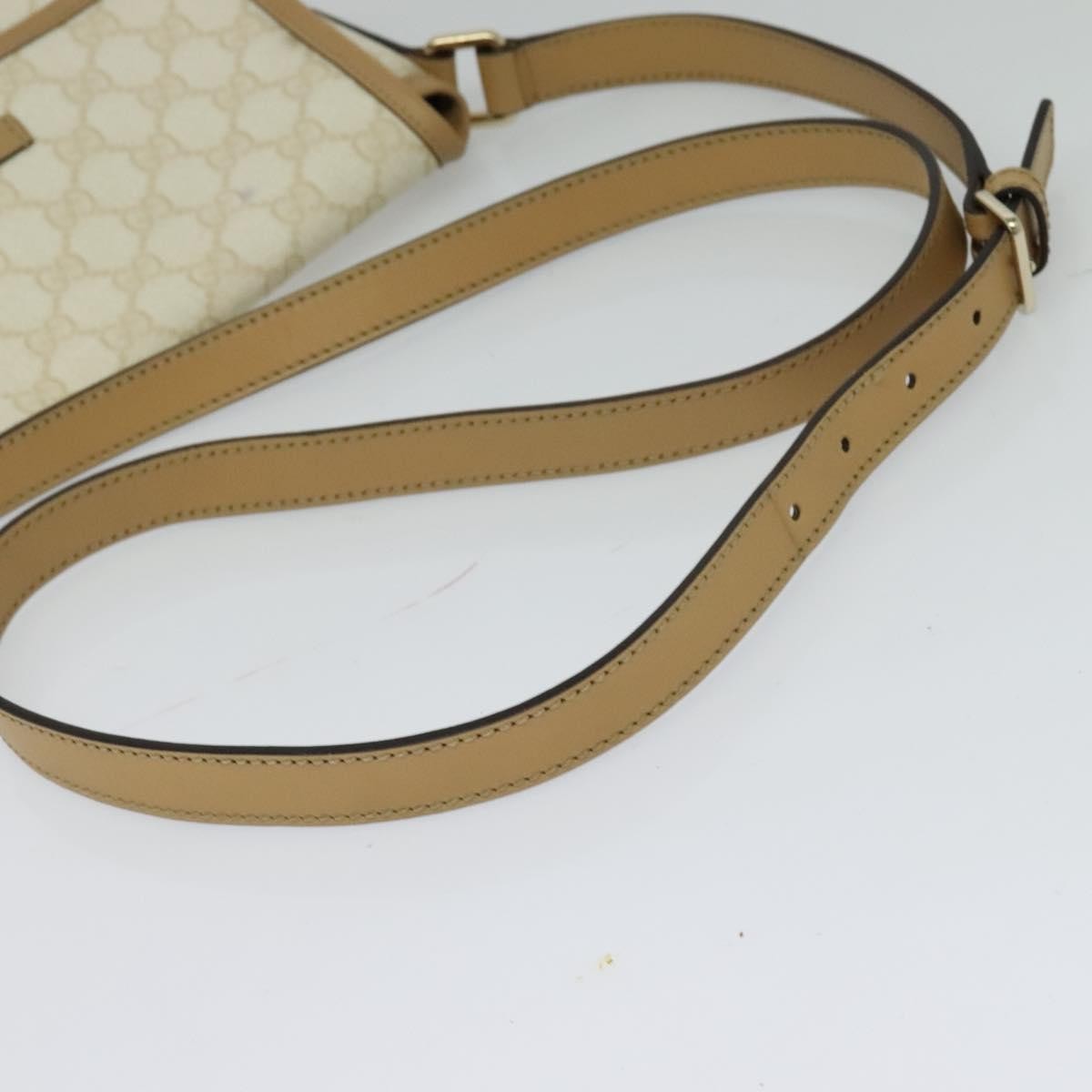 Gucci Flap Messenger Gg Coated Canvas White Canvas Shoulder Bag Bag (Pre-Owned)